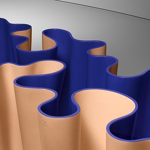 Anemona Tisch MM von Atelier Biagetti Trunks, Reisen und Wohnen Wohnen und Art of Dining Designmöbel | LOUIS VUITTON (Zoom)