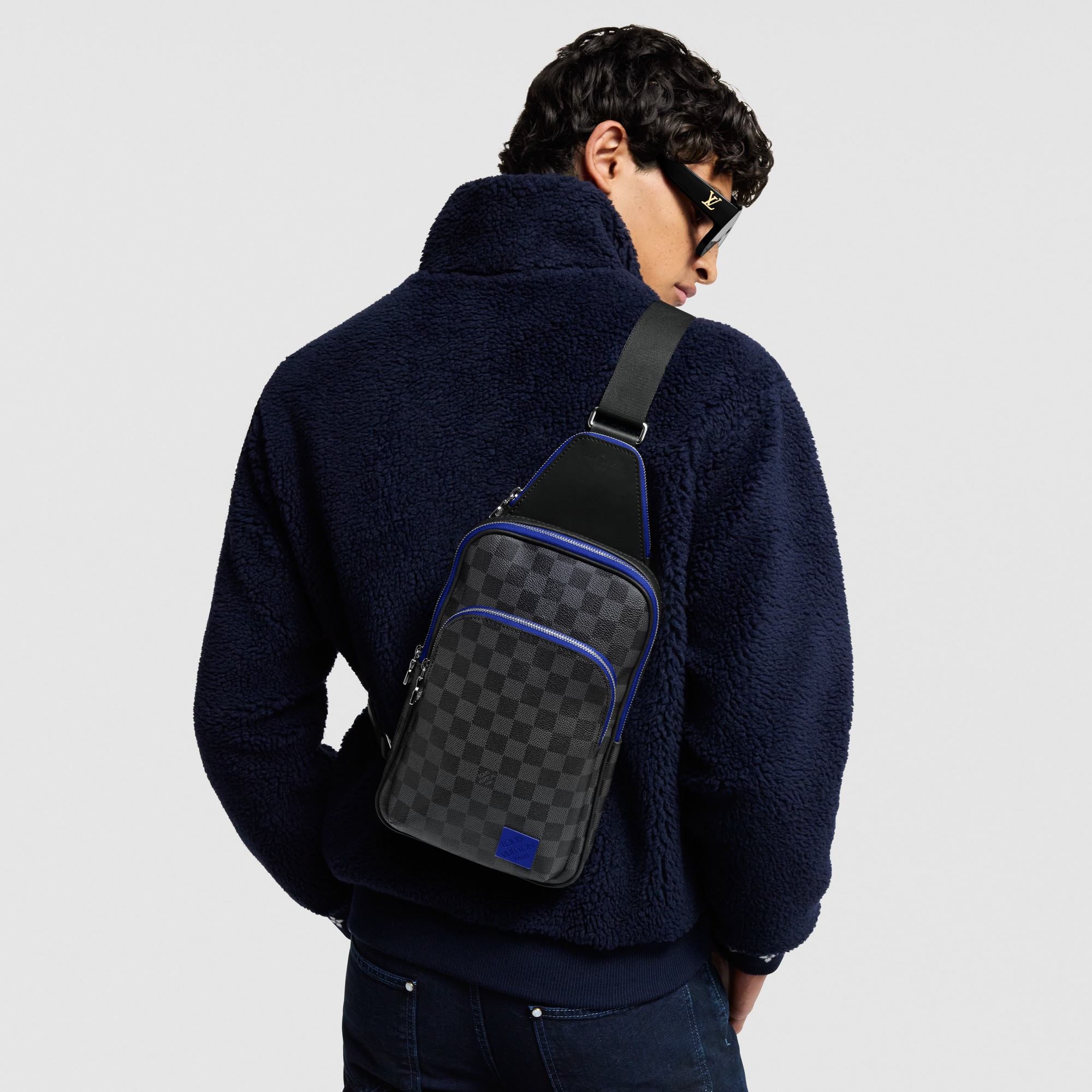 Avenue Sling Bag Damier Graphite Canvas Taschen und Kleinlederwaren Herren Taschen Neuheiten | LOUIS VUITTON (Zoom)