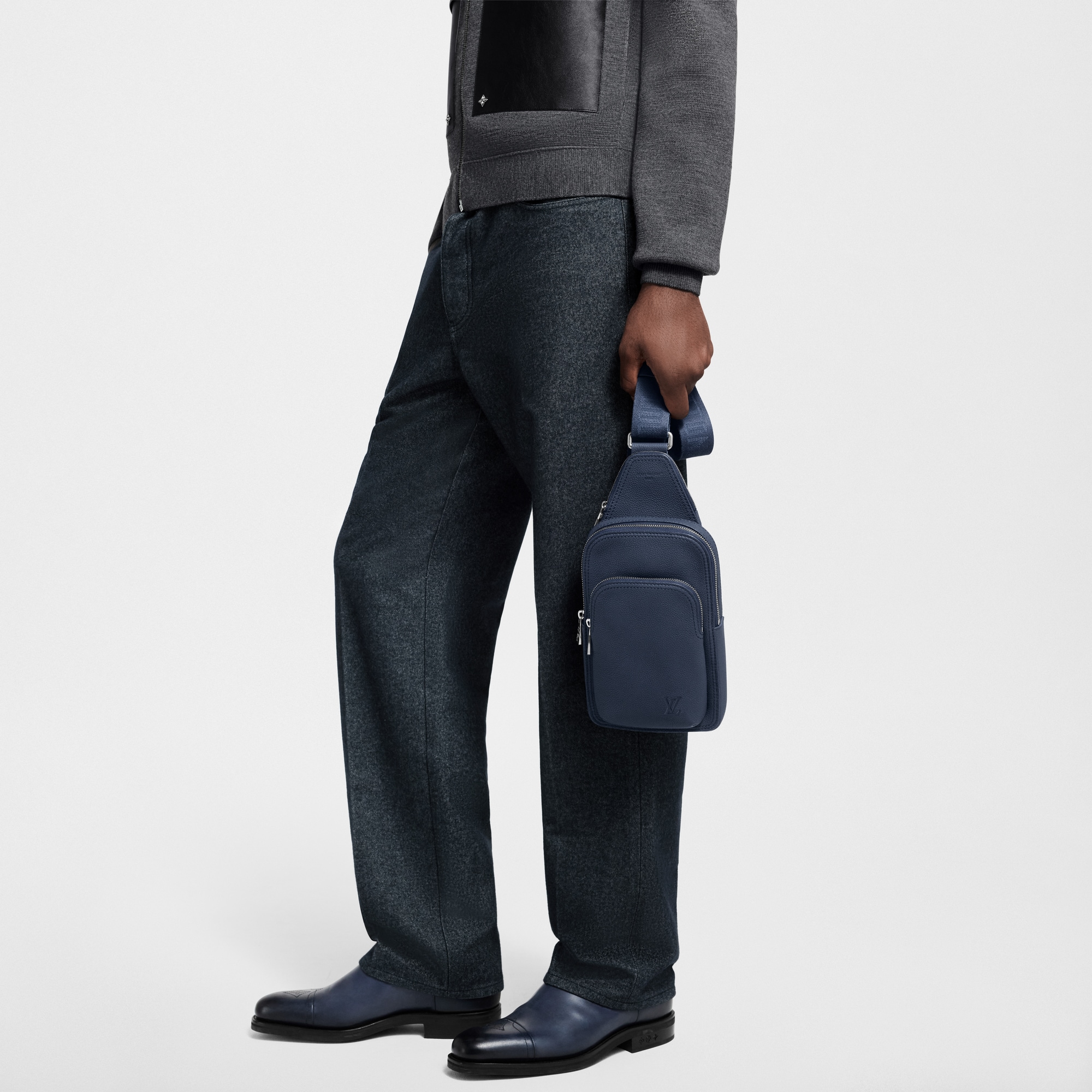 Avenue Sling Bag PM LV Aerogram Taschen und Kleinlederwaren Herren Taschen Neuheiten | LOUIS VUITTON (Zoom)