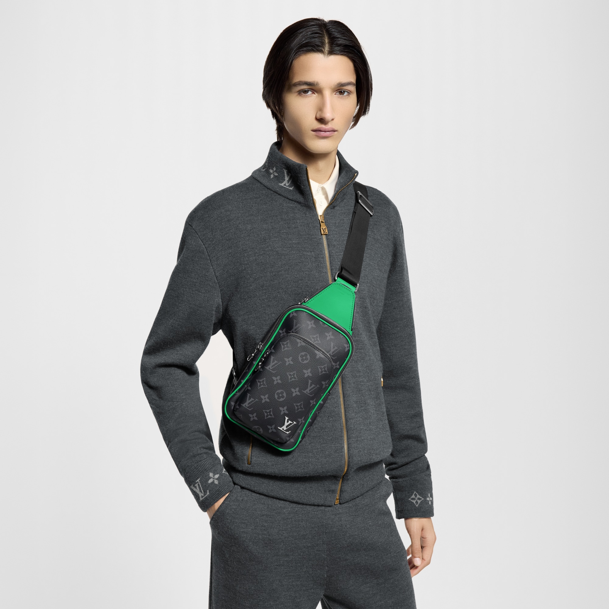 Avenue Sling Bag PM Monogram Eclipse Taschen und Kleinlederwaren Herren Taschen Neuheiten | LOUIS VUITTON (Zoom)