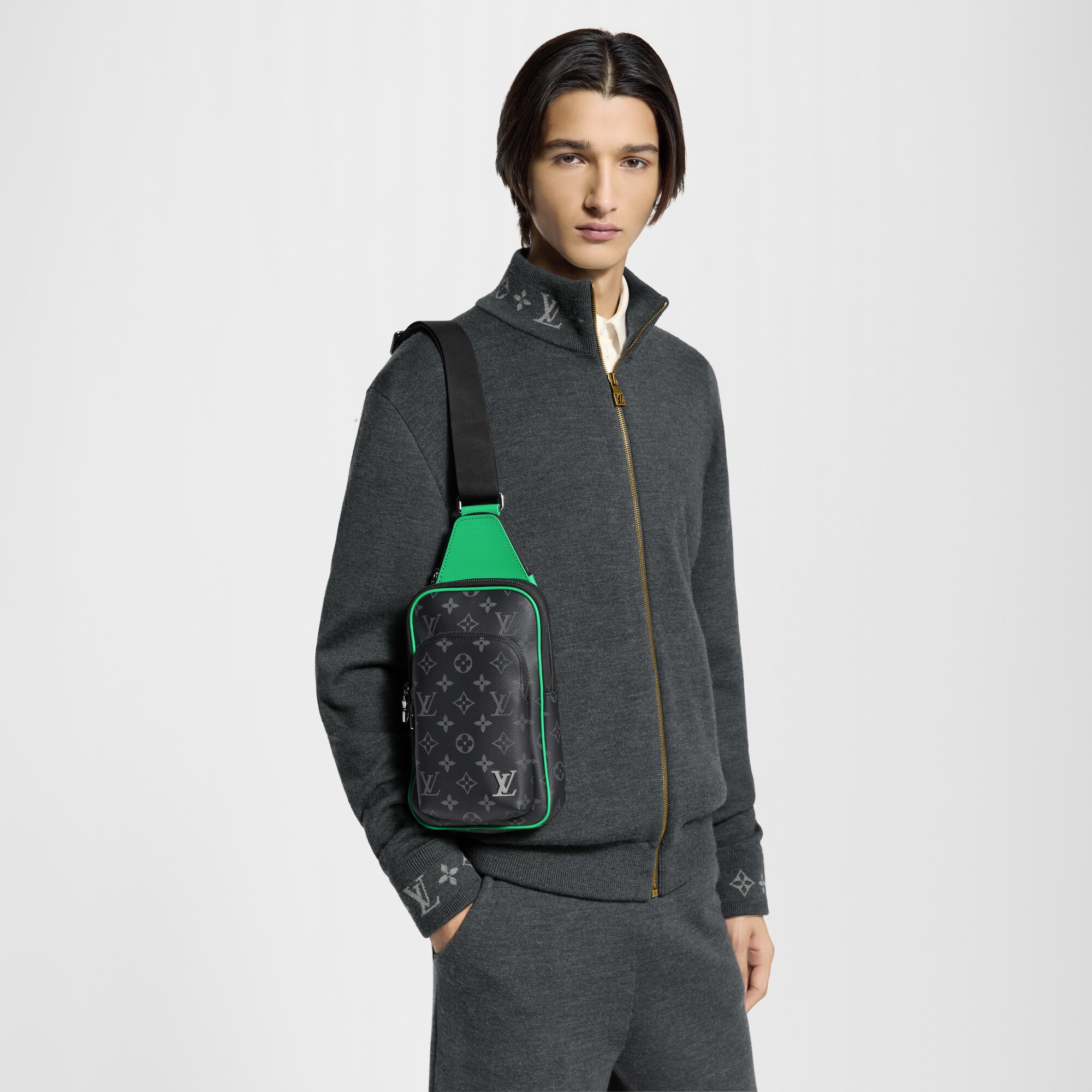 Avenue Sling Bag PM Monogram Eclipse Taschen und Kleinlederwaren Herren Taschen Neuheiten | LOUIS VUITTON (Zoom)