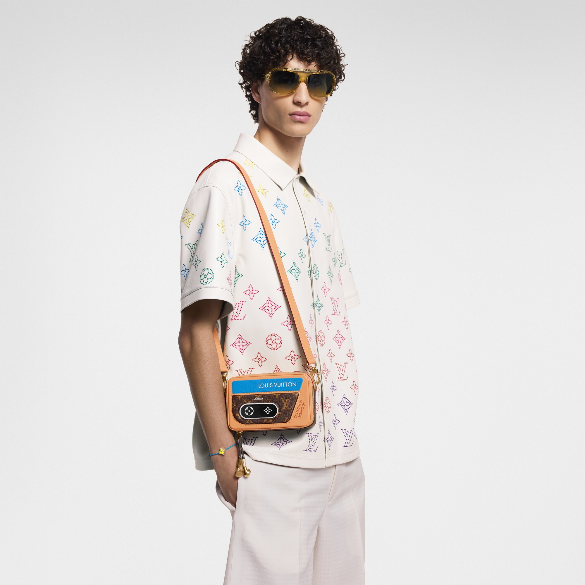 Baladeur Wearable Geldbörse Andere Lederarten Herren Geldbörsen und Kleinlederwaren Mini Bags | LOUIS VUITTON (Zoom)
