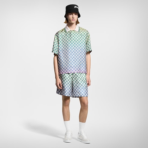 Bedrucktes Polohemd aus Seide mit Damier-Motiv und Farbverlauf Herren Ready to Wear Hemden | LOUIS VUITTON (Zoom)
