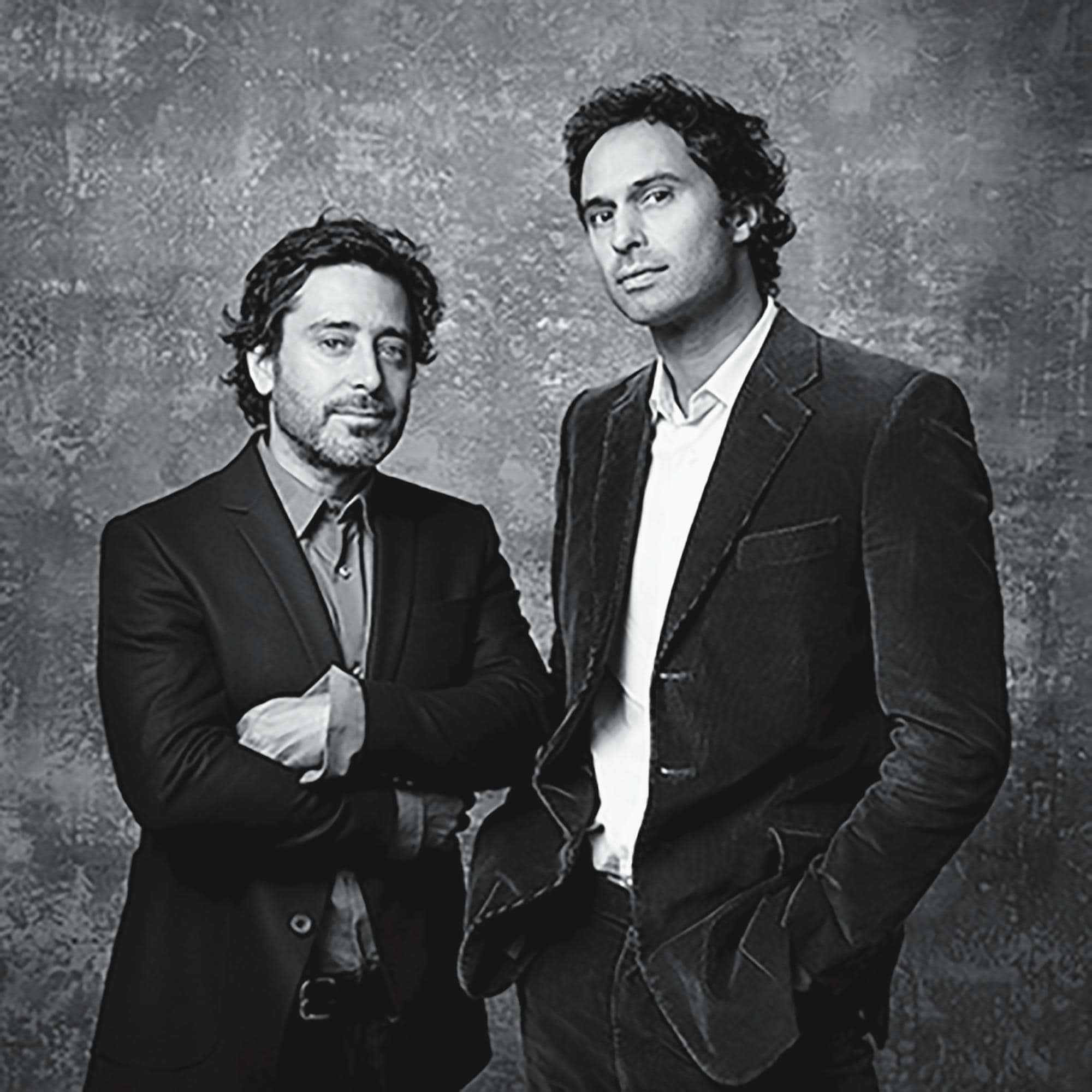 Bell Lamp von Edward Barber & Jay Osgerby Leder & andere Materialien Neuheiten Holiday Geschenkideen für Sie | LOUIS VUITTON (Zoom)