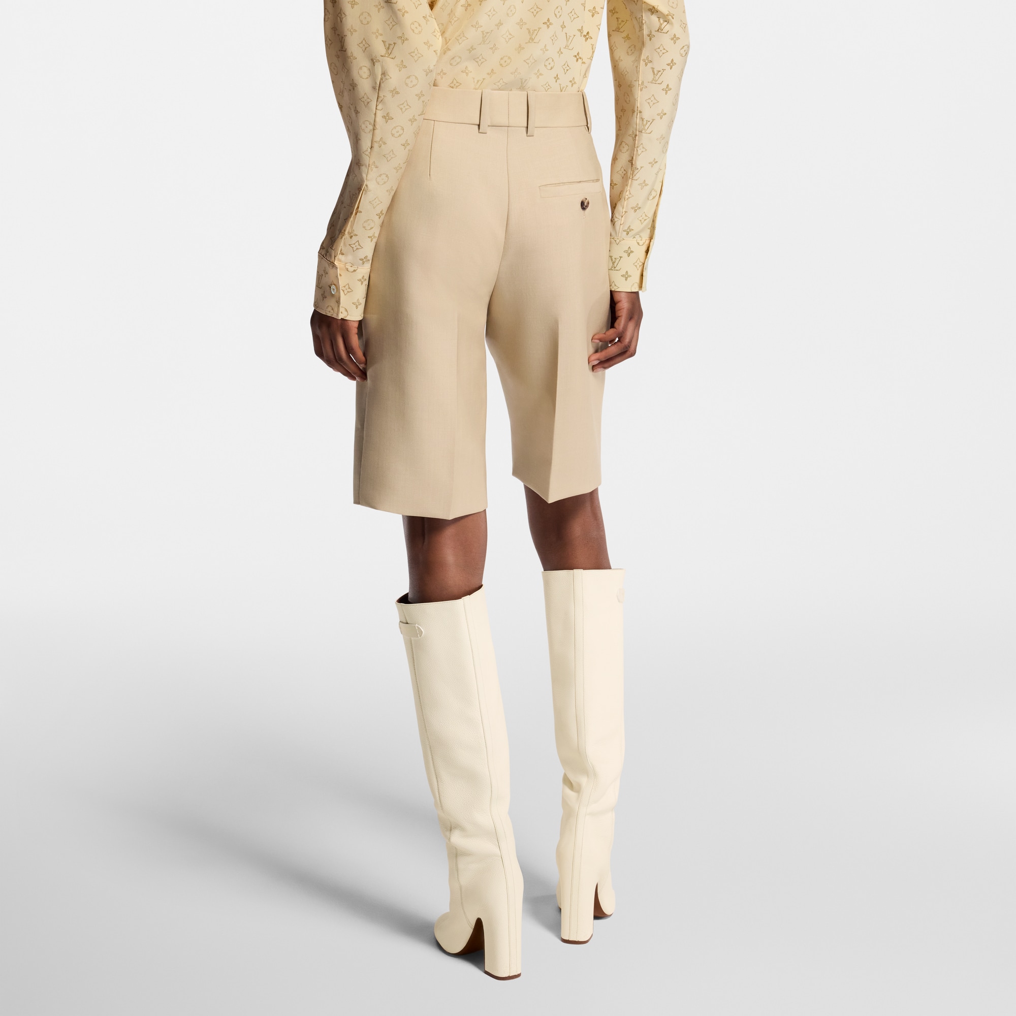 Bermudas im Maßkonfektions-Stil  Damen Ready to Wear Röcke und Shorts | LOUIS VUITTON (Zoom)
