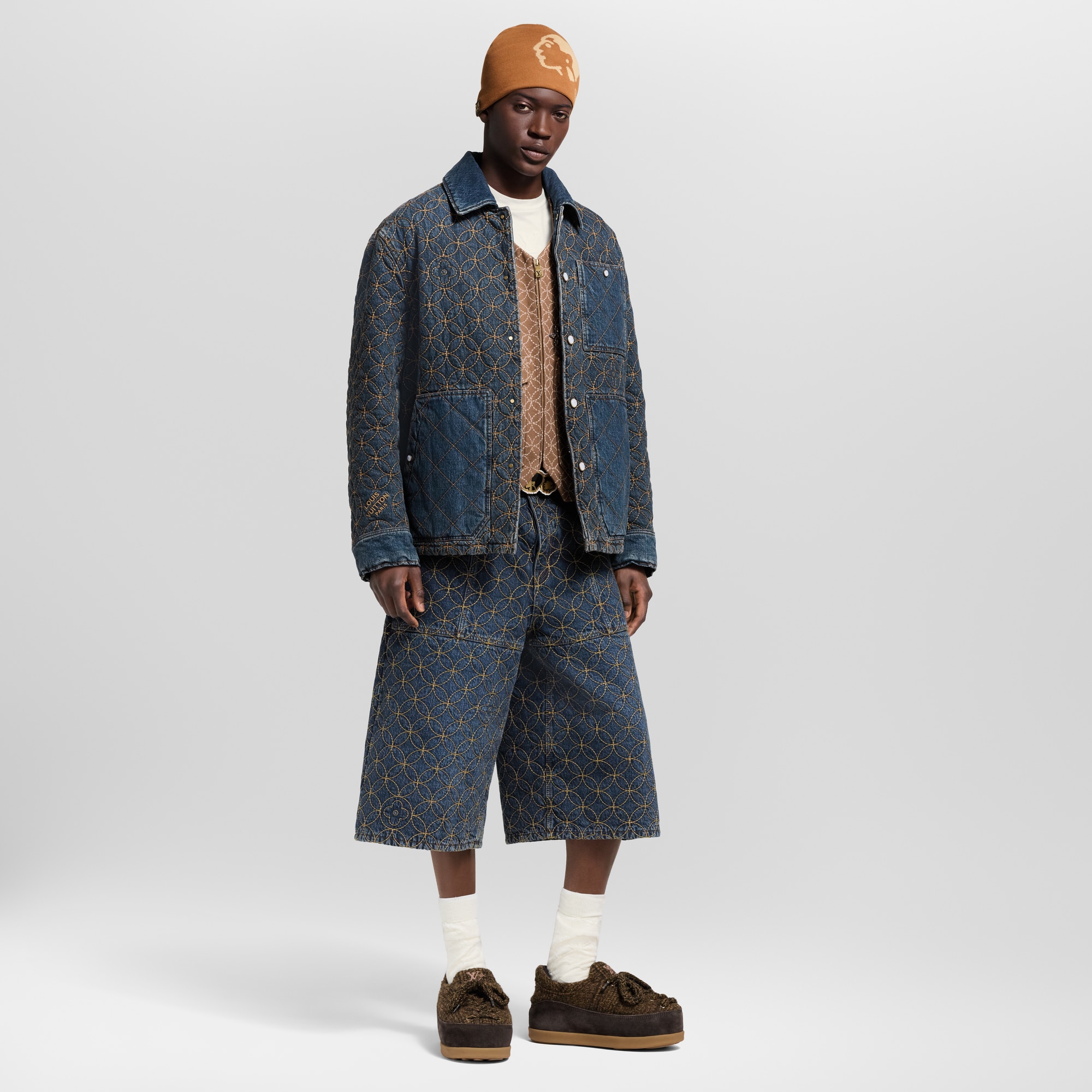 Bestickter Blouson aus Denim  Herren Ready to Wear Jacken und Mäntel | LOUIS VUITTON (Zoom)