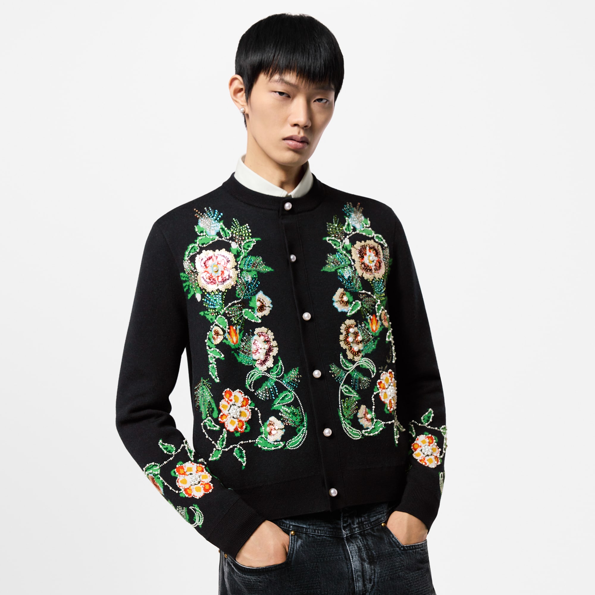 Bestickter Cardigan aus Merinowolle  Herren Ready to Wear Strick und Sweatshirts | LOUIS VUITTON (Zoom)