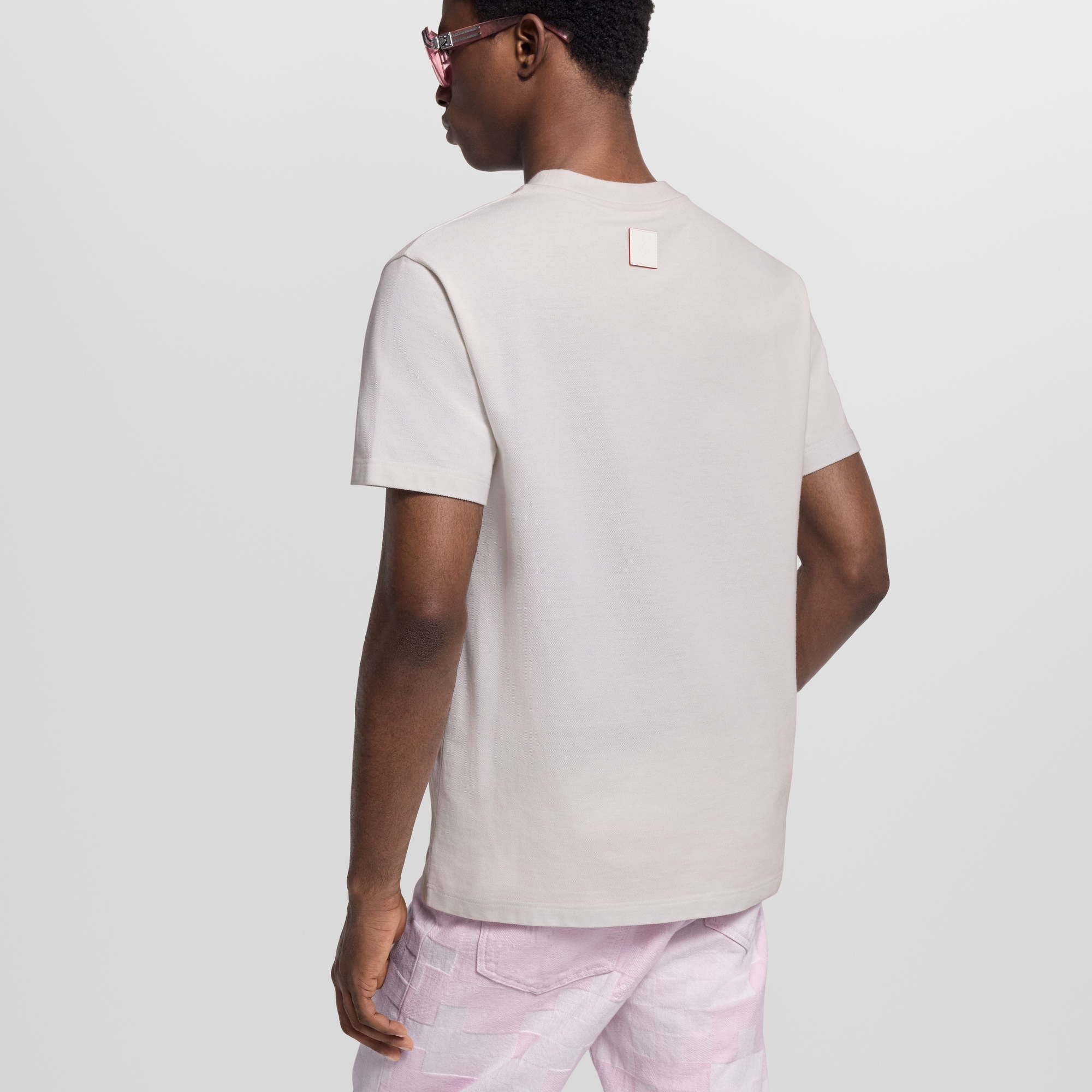 Besticktes T-Shirt  Herren Ready to Wear T-Shirts und Poloshirts | LOUIS VUITTON (Zoom)
