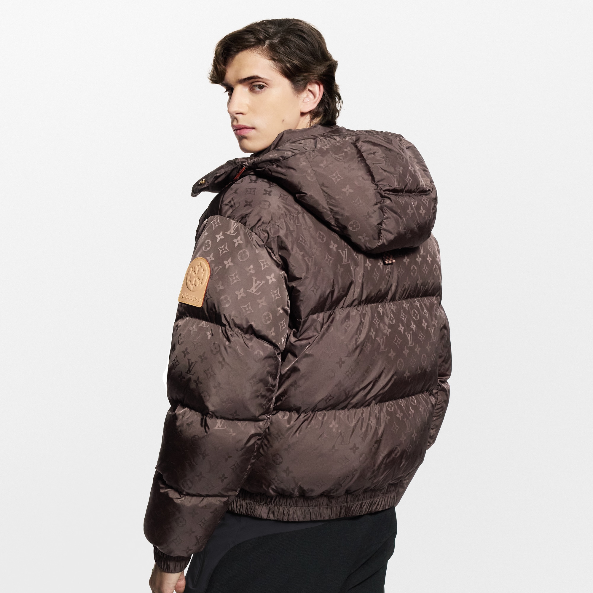 Blouson aus Daunen mit Monogram-Motiv  Herren Ready to Wear Jacken und Mäntel | LOUIS VUITTON (Zoom)