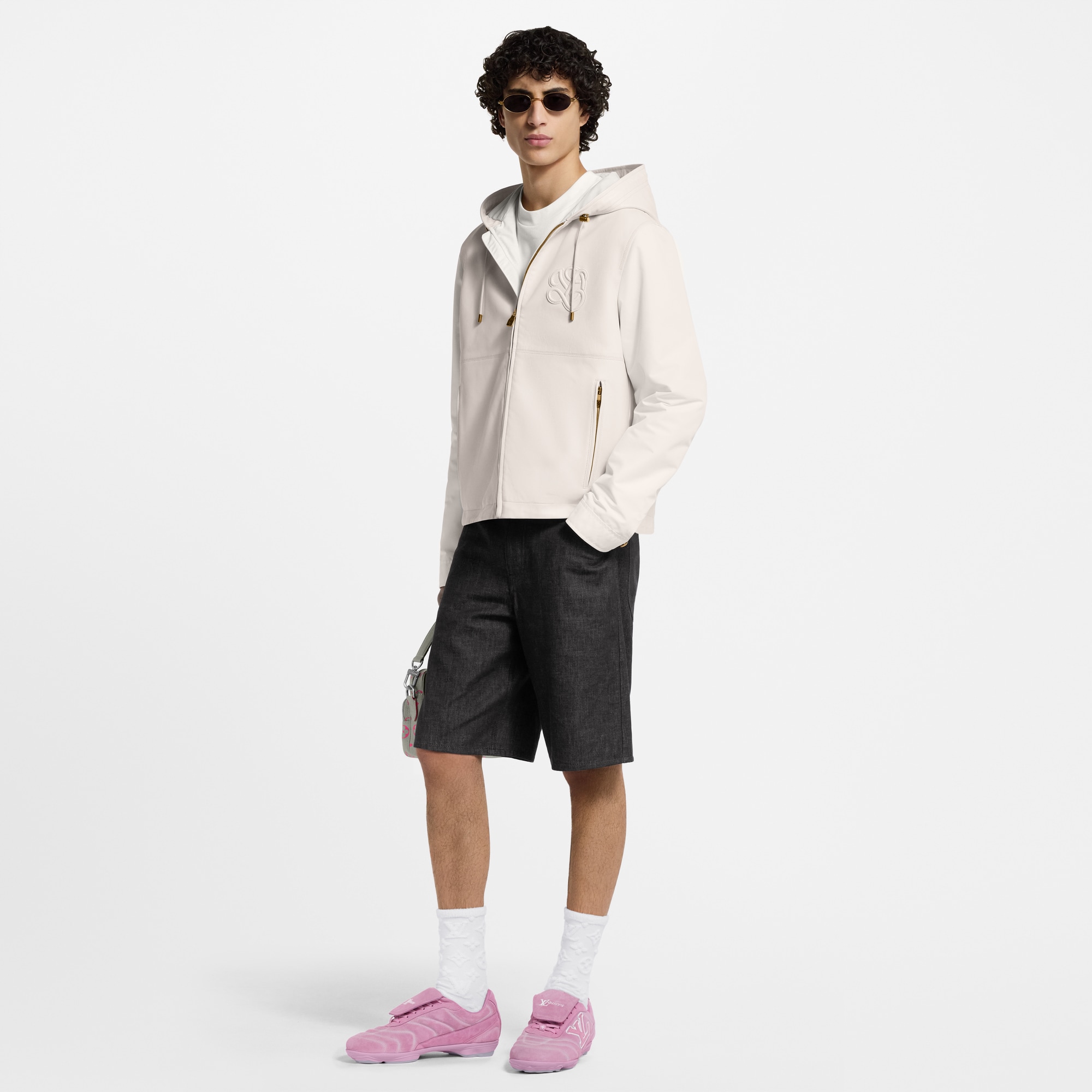 Blouson aus Leder mit Kapuze  Herren Ready to Wear Jacken und Mäntel | LOUIS VUITTON (Zoom)
