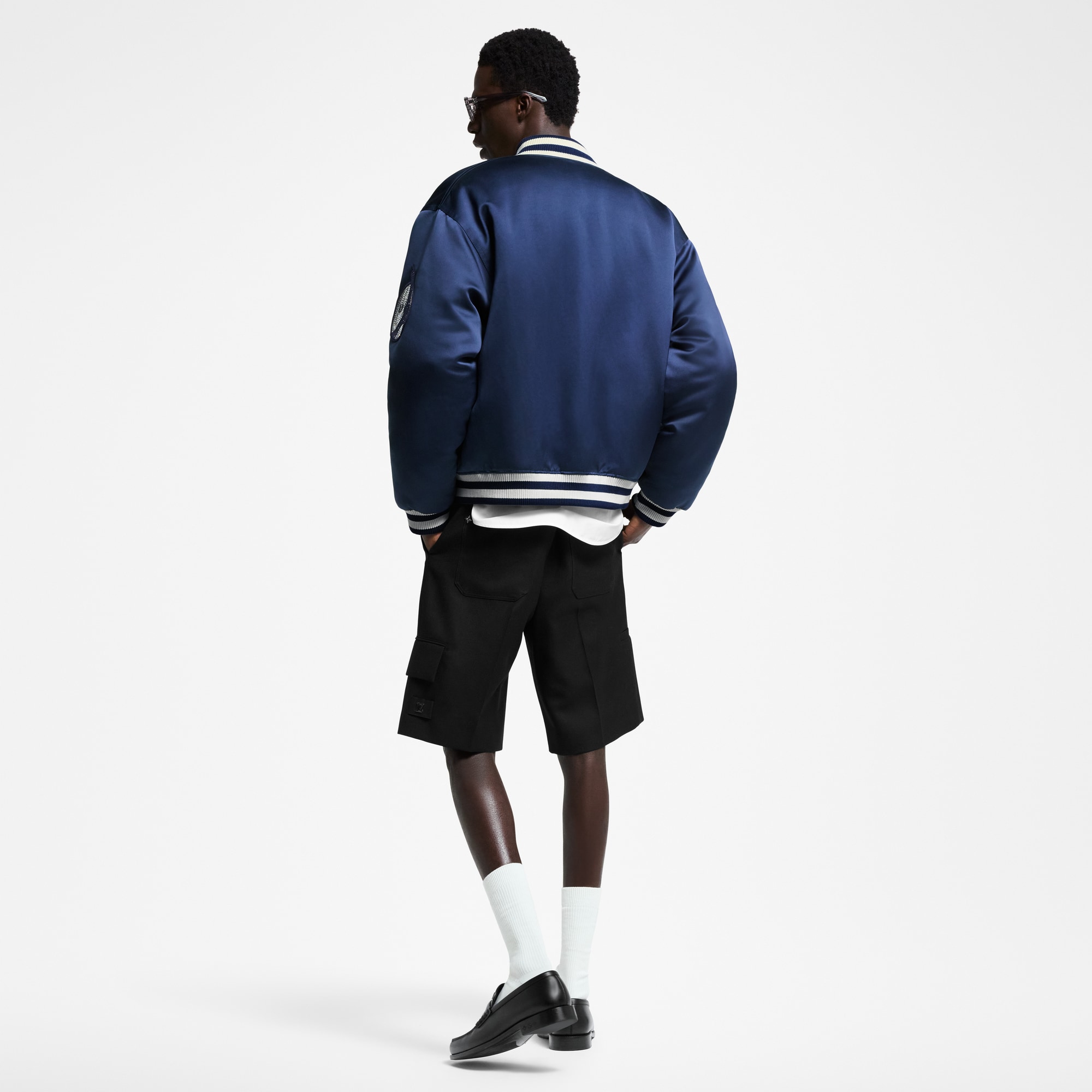 Blouson im Baseball-Stil mit LV Vers-Motiv  Herren Discontinued Product Obs 9 | LOUIS VUITTON (Zoom)