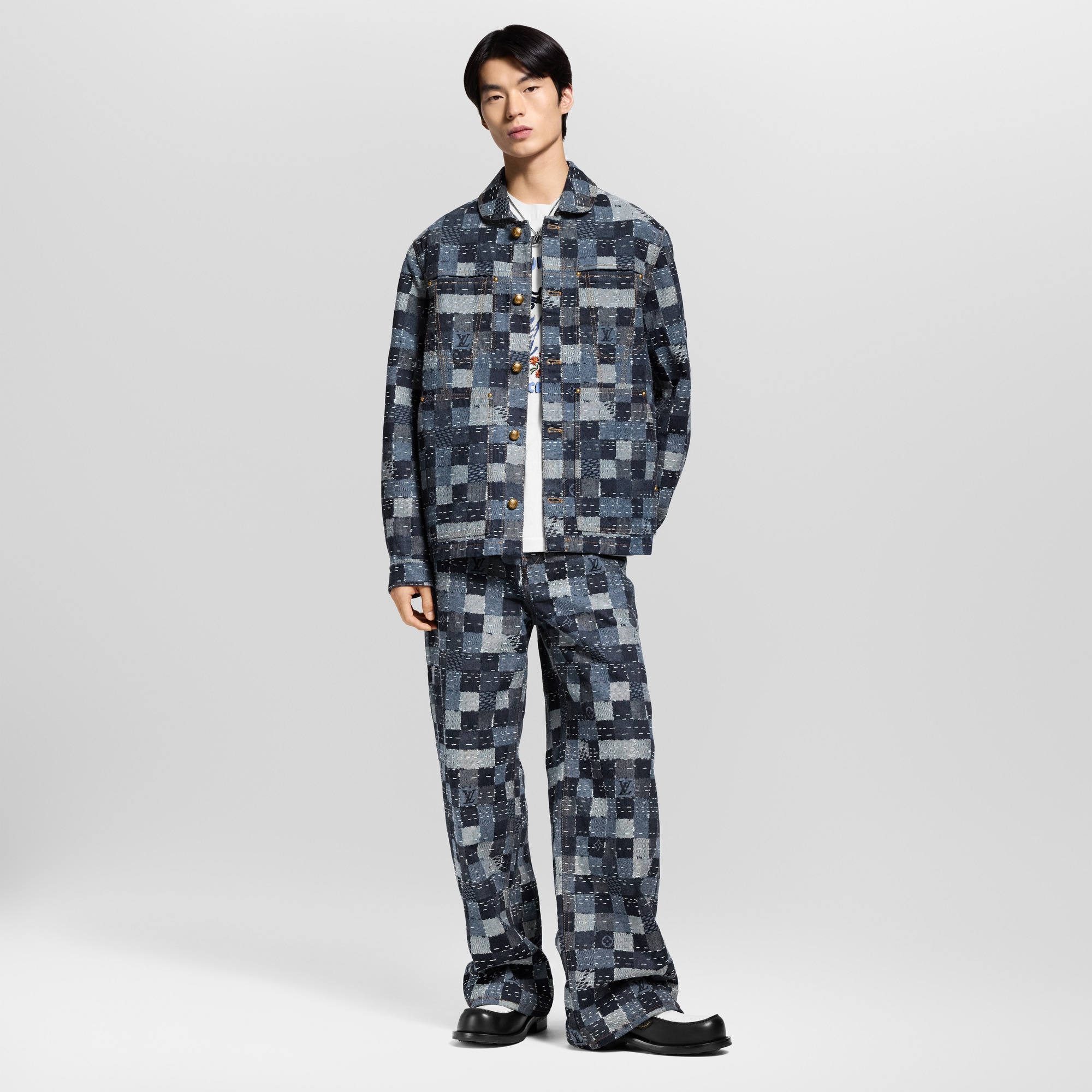 Blouson im Workwear-Stil aus Denim mit Damier-Motiv  Herren Ready to Wear Jacken und Mäntel | LOUIS VUITTON (Zoom)