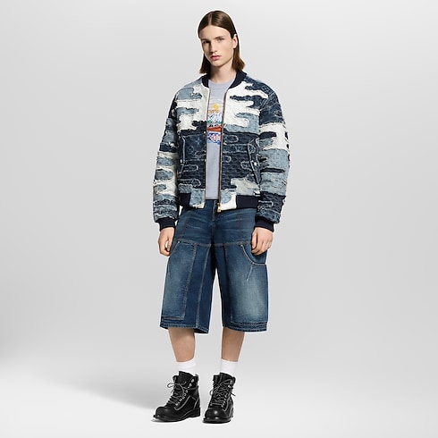 Bomberjacke aus Denim mit Patchwork-Motiv Herren Ready to Wear Jacken und Mäntel | LOUIS VUITTON (Zoom)