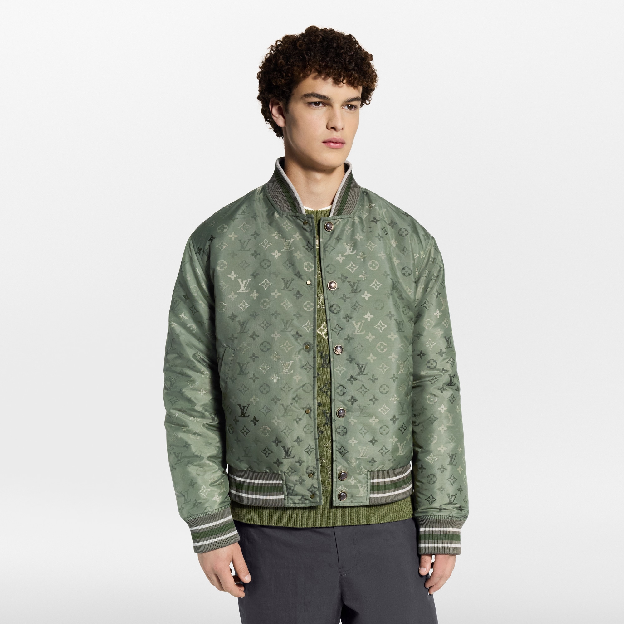 Bomberjacke mit Monogram-Motiv  Herren Ready to Wear Jacken und Mäntel | LOUIS VUITTON (Zoom)