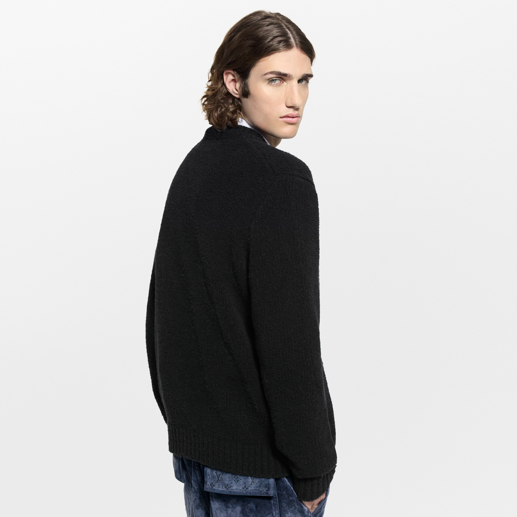 Cardigan aus Grobstrick mit Signatur als Intarsie  Herren Ready to Wear Vollständige Ready to Wear | LOUIS VUITTON (Zoom)