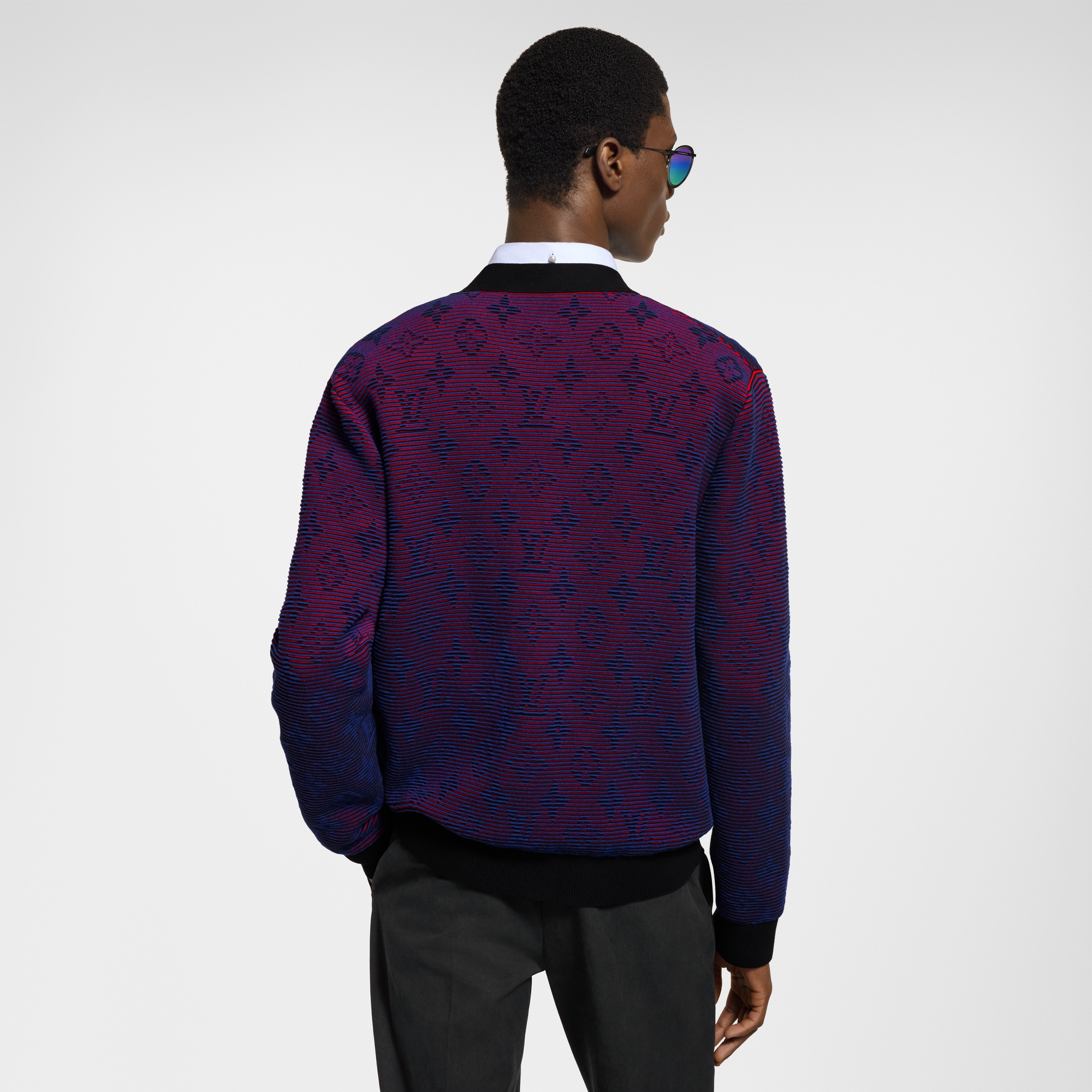 Cardigan aus Monogram-Jacquardgewebe  Herren Ready to Wear Strick und Sweatshirts | LOUIS VUITTON (Zoom)