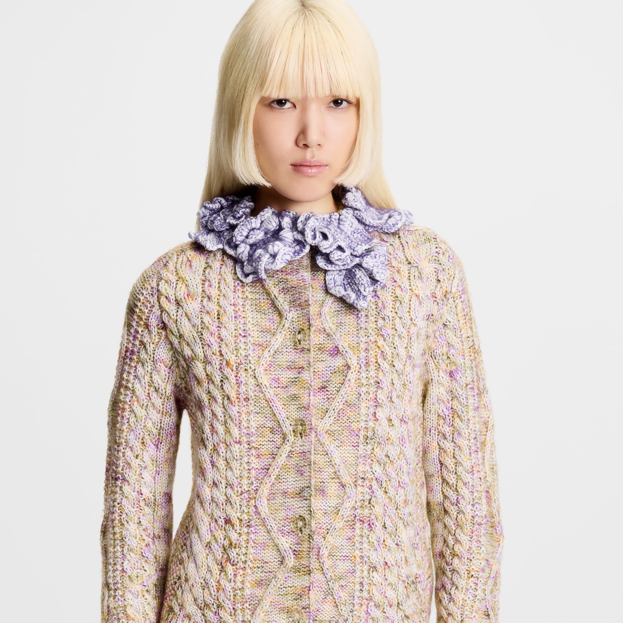 Cardigan mit Kragen und Blumen-Motiv aus Strick  Damen Ready to Wear Strick | LOUIS VUITTON (Zoom)