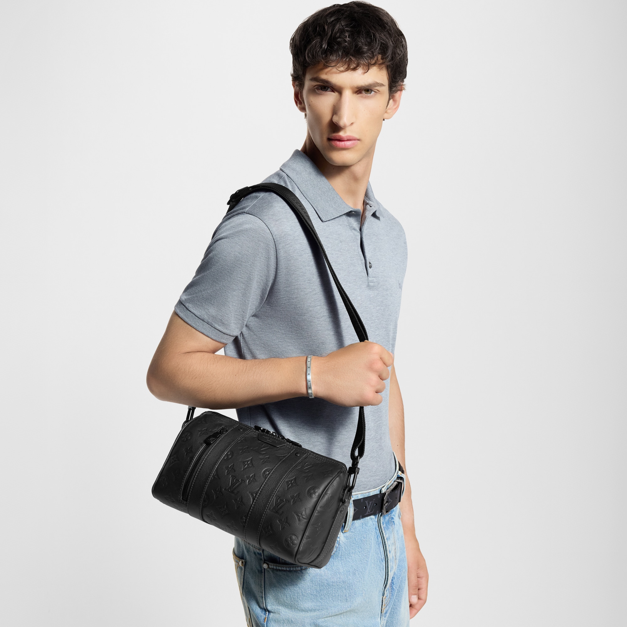 City Keepall Monogram Shadow Taschen und Kleinlederwaren Herren Taschen LV Ikonen | LOUIS VUITTON (Zoom)
