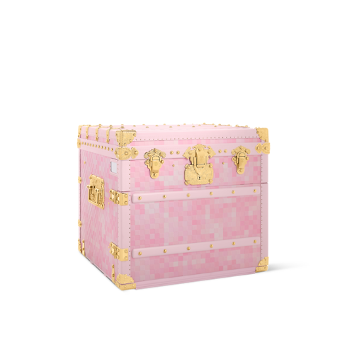 Courrier Lozine Carré Damoflage Pink Sakura Damoflage Trunks, Reisen und Wohnen Trunks und Koffer Trunks und Reisegepäck | LOUIS VUITTON (Zoom)