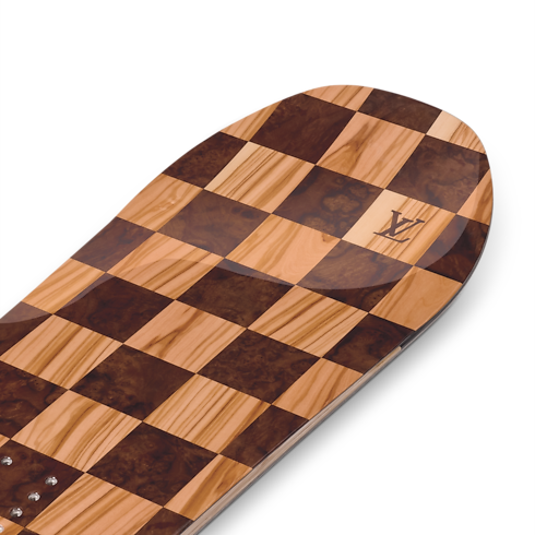 Damier Snowboard cropped view