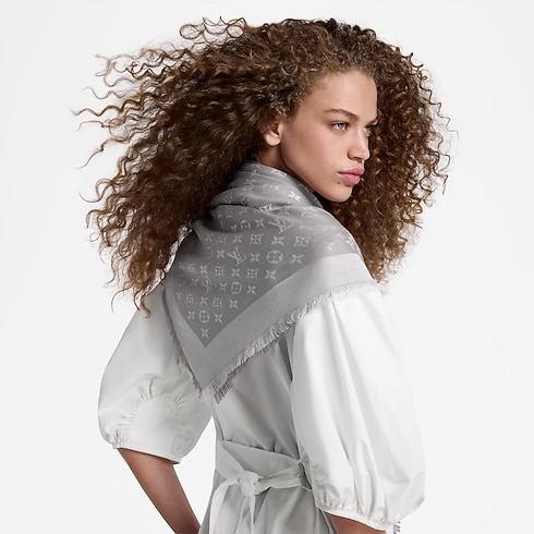 Denim Monogram Tuch S00 Damen Accessoires Tücher und Stolen | LOUIS VUITTON (Zoom)