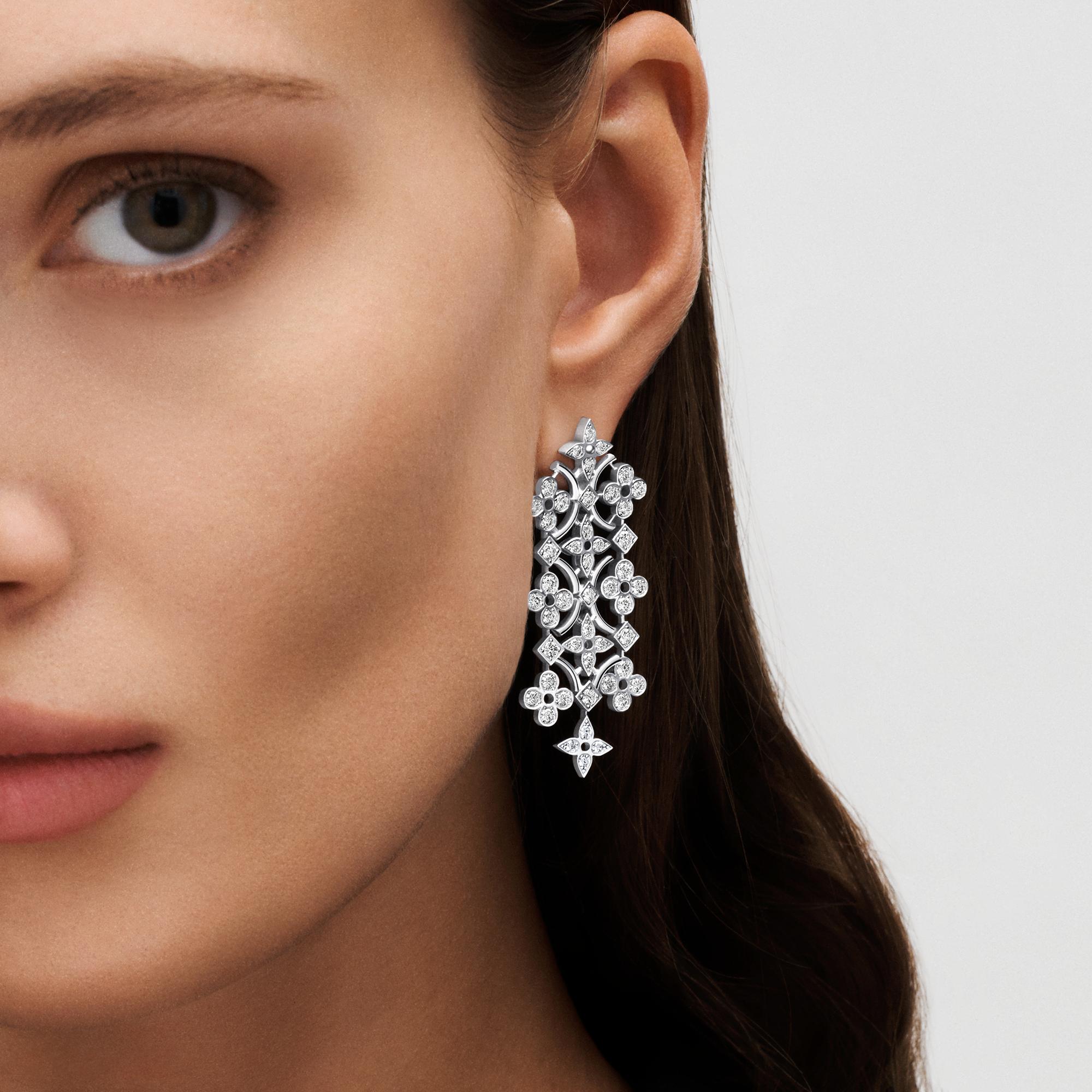 Dentelle Masterpiece Ohrringe, Weißgold und Diamanten  Schmuck Kategorien Alle Schmuckstücke | LOUIS VUITTON (Zoom)