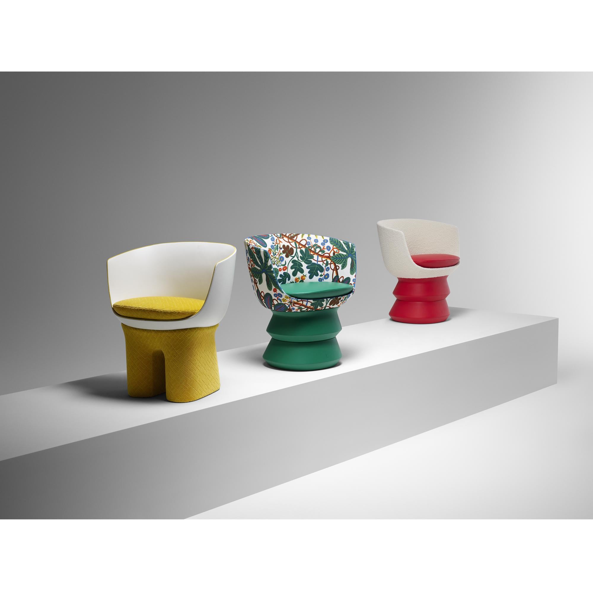 Dolls von Raw Edges Leder & andere Materialien Trunks, Reisen und Wohnen Wohnen und Art of Dining Designmöbel | LOUIS VUITTON (Zoom)