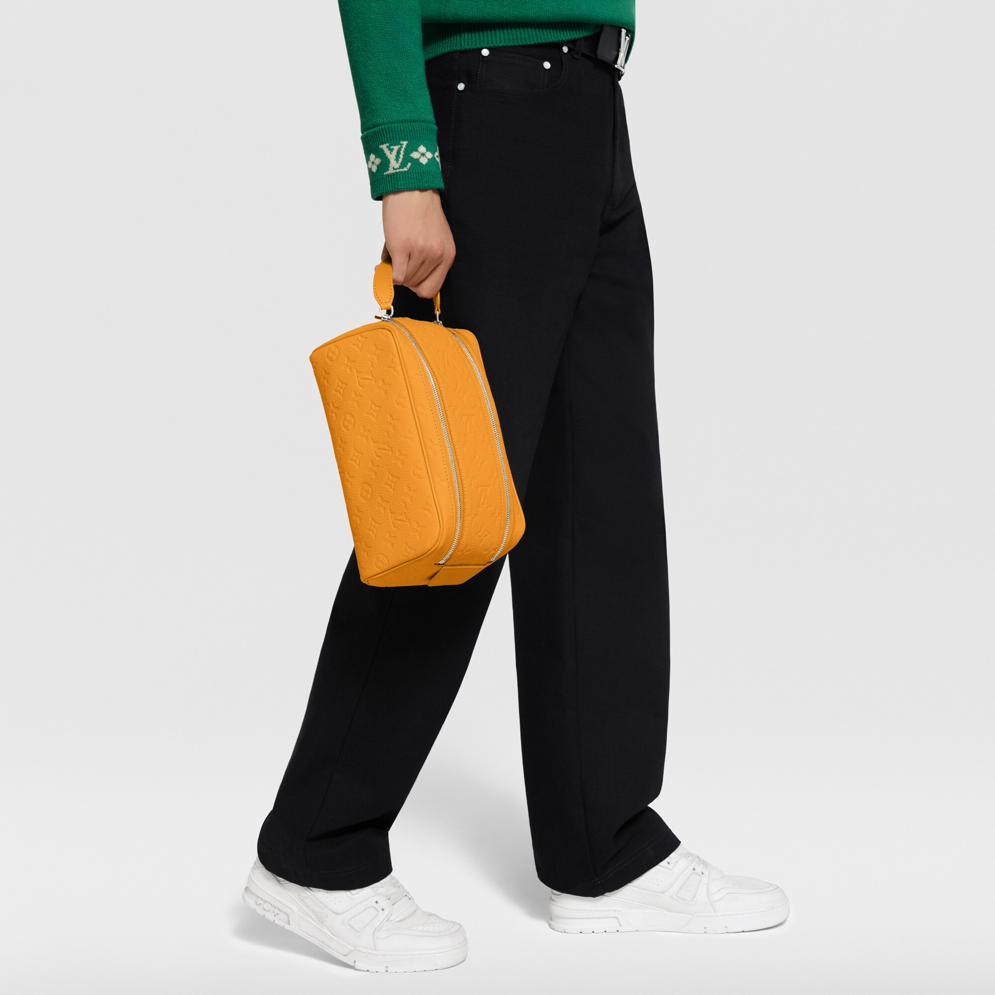 Dopp Kit Taurillon Monogram Herren Reisegepäck Reiseaccessoires | LOUIS VUITTON (Zoom)