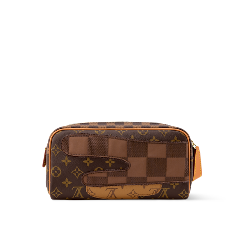 Dopp Kit Weitere Canvas-Linien Herren Reisegepäck Reiseaccessoires | LOUIS VUITTON (Zoom)