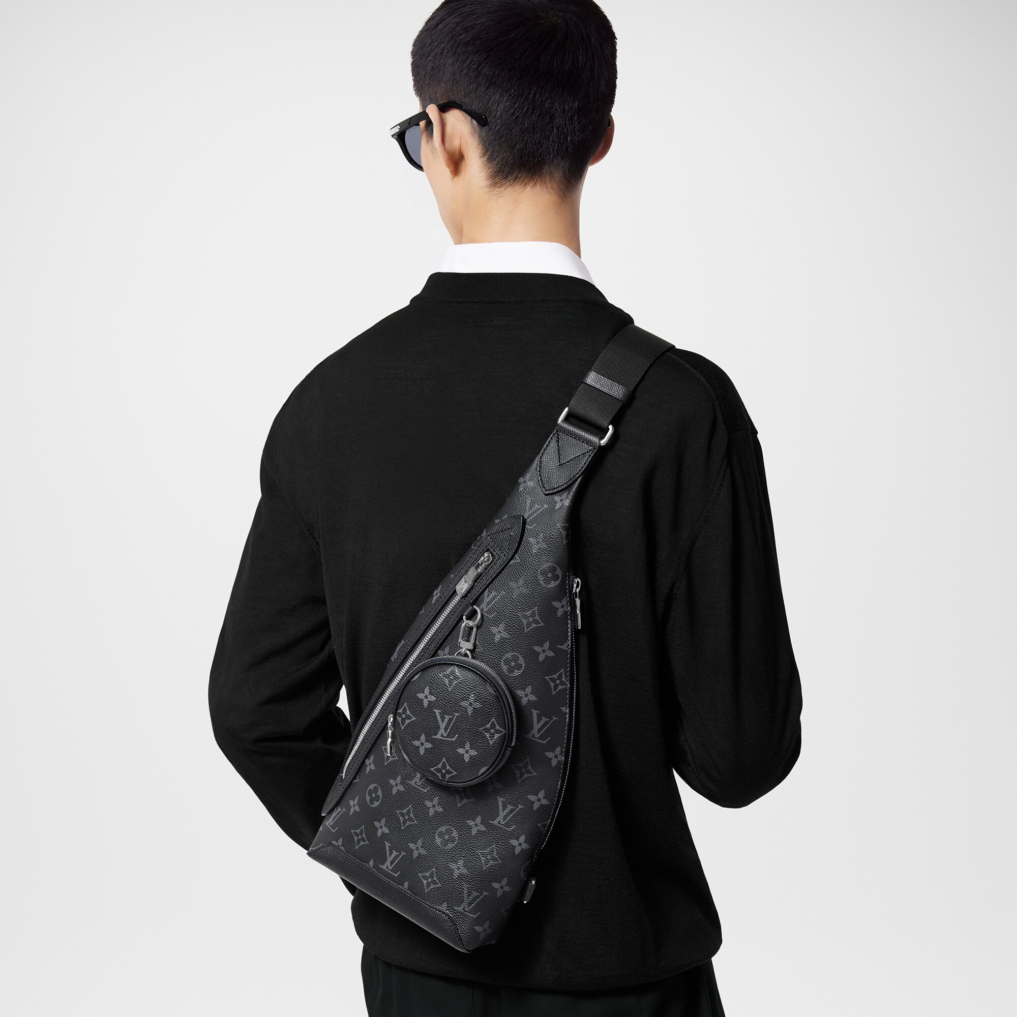 Duo Sling Bag Taigarama Herren Taschen Alle Kollektionen | LOUIS VUITTON (Zoom)