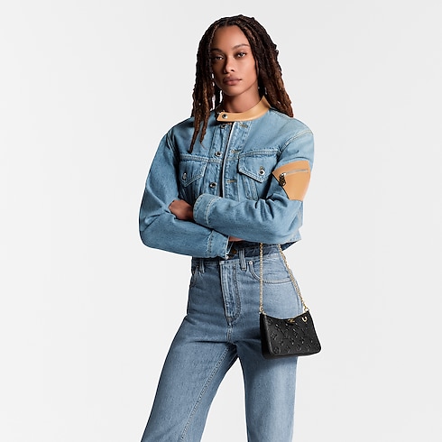 Easy Pouch On Strap Monogram Empreinte Leder Damen Geldbörsen und Kleinlederwaren Alle Geldbörsen und Kleinlederwaren | LOUIS VUITTON (Zoom)