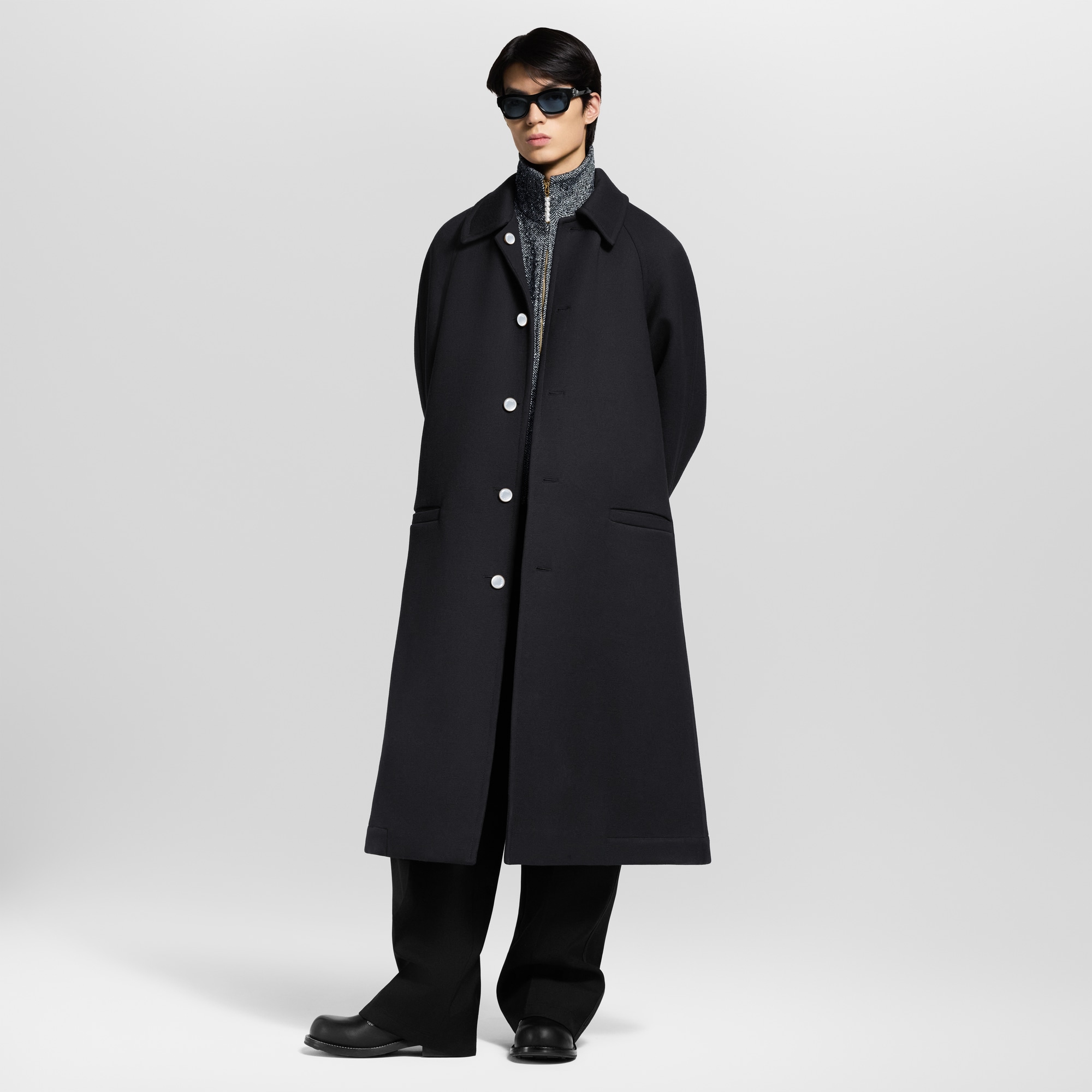 Einreihiger, oversized Mantel  Herren Ready to Wear Jacken und Mäntel | LOUIS VUITTON (Zoom)