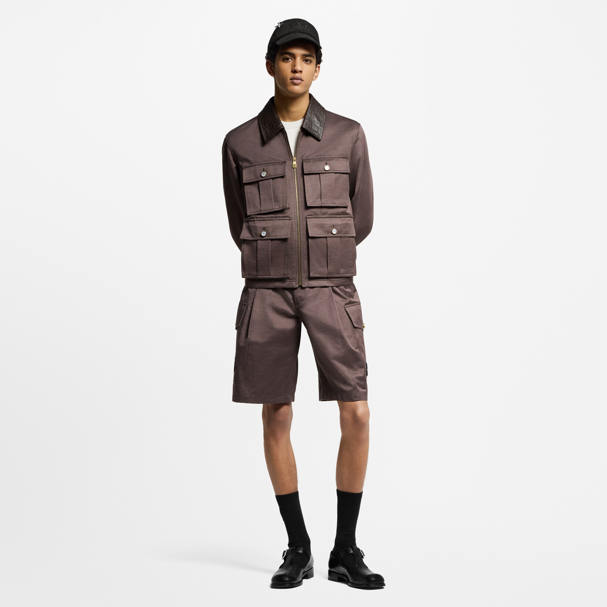Eleganter Blouson im Safari-Stil mit Kragen aus Leder  Herren Ready to Wear Jacken und Mäntel | LOUIS VUITTON (Zoom)