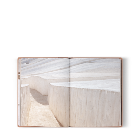 Fashion Eye Cretto di Burri Trunks, Reisen und Wohnen Bücher und Schreibaccessoires Fashion Eye | LOUIS VUITTON (Zoom)