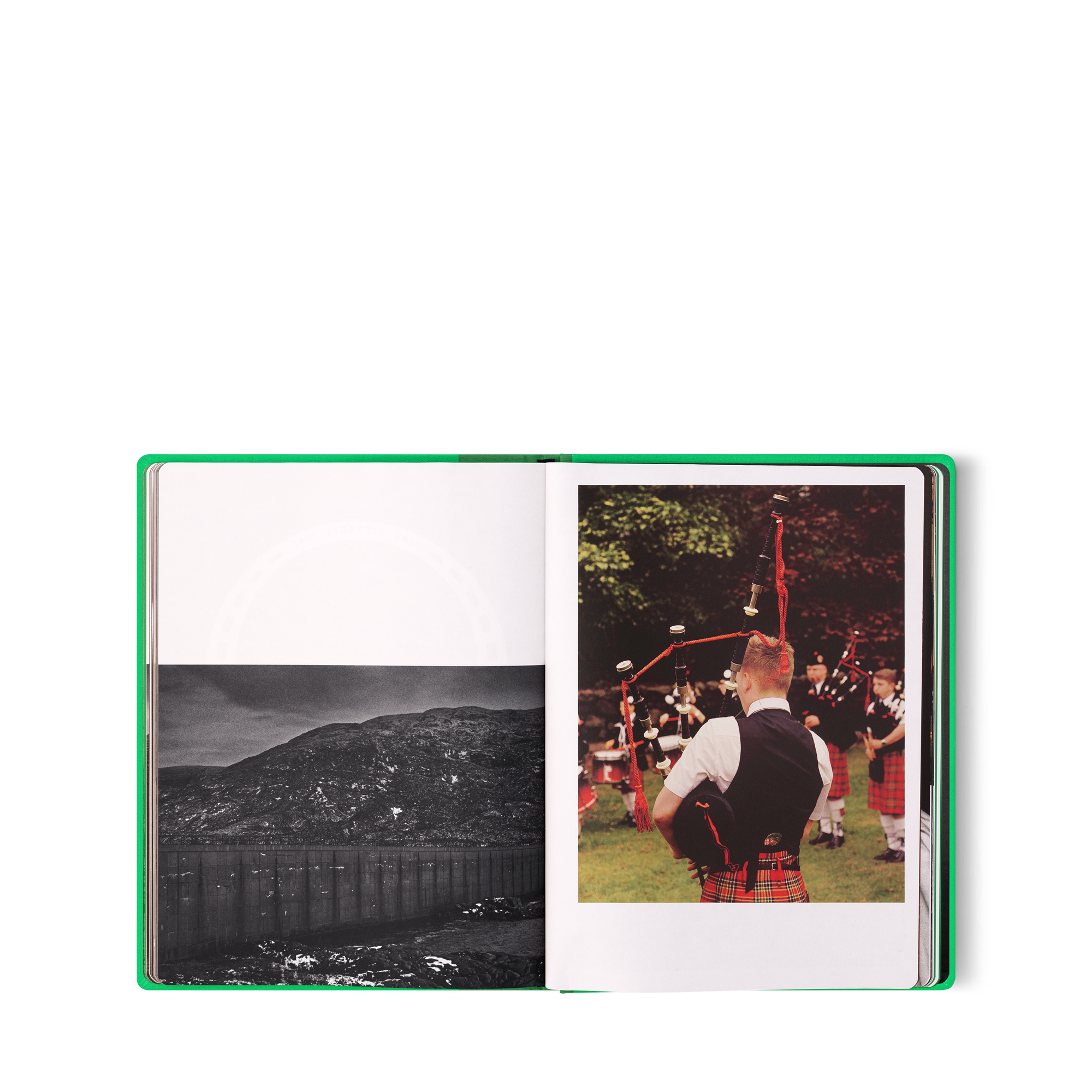 Fashion Eye Schottland  Trunks, Reisen und Wohnen Bücher und Schreibaccessoires Fashion Eye | LOUIS VUITTON (Zoom)