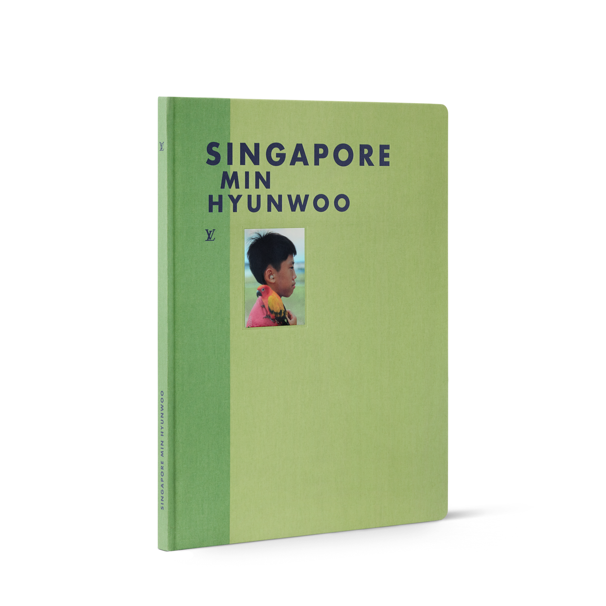 Fashion Eye Singapore  Trunks, Reisen und Wohnen Bücher und Schreibaccessoires Fashion Eye | LOUIS VUITTON (Zoom)