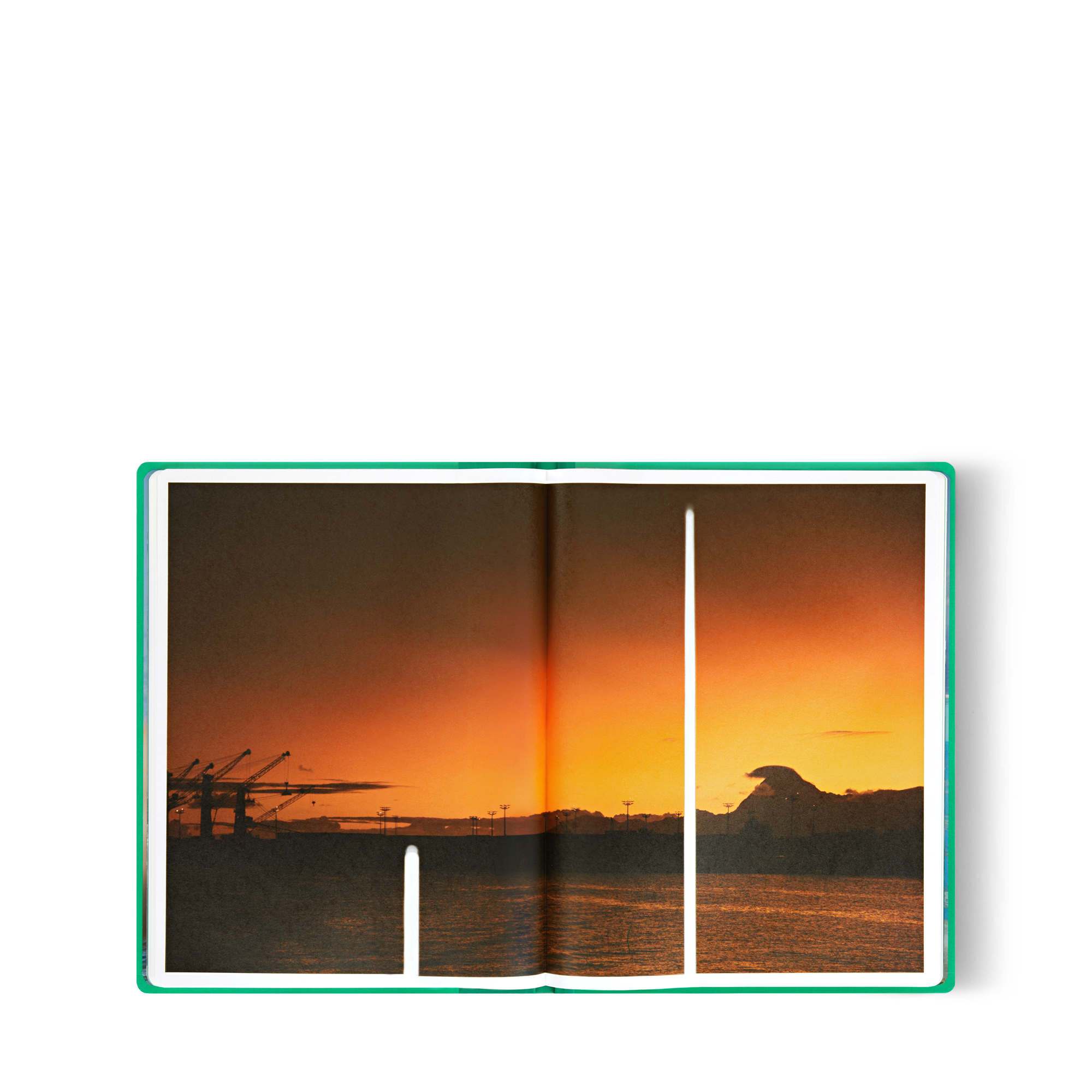 Fashion Eye Tahiti von Jonathan LLense  Trunks, Reisen und Wohnen Bücher und Schreibaccessoires Fashion Eye | LOUIS VUITTON (Zoom)