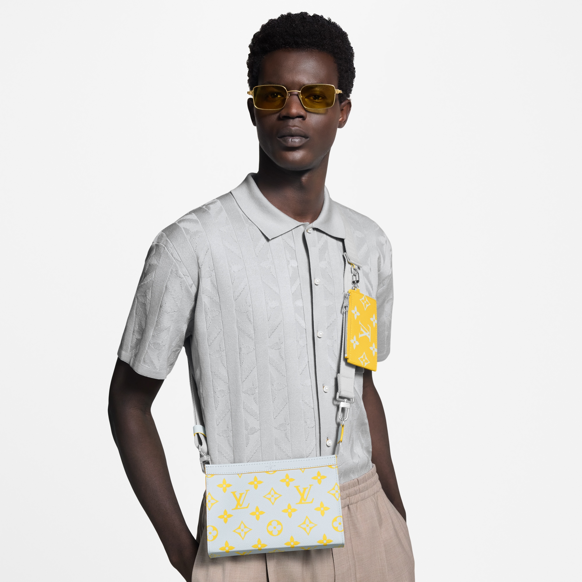 Gaston Wearable Geldbörse Weitere Monogram Varianten Herren Geldbörsen und Kleinlederwaren Mini Bags | LOUIS VUITTON (Zoom)