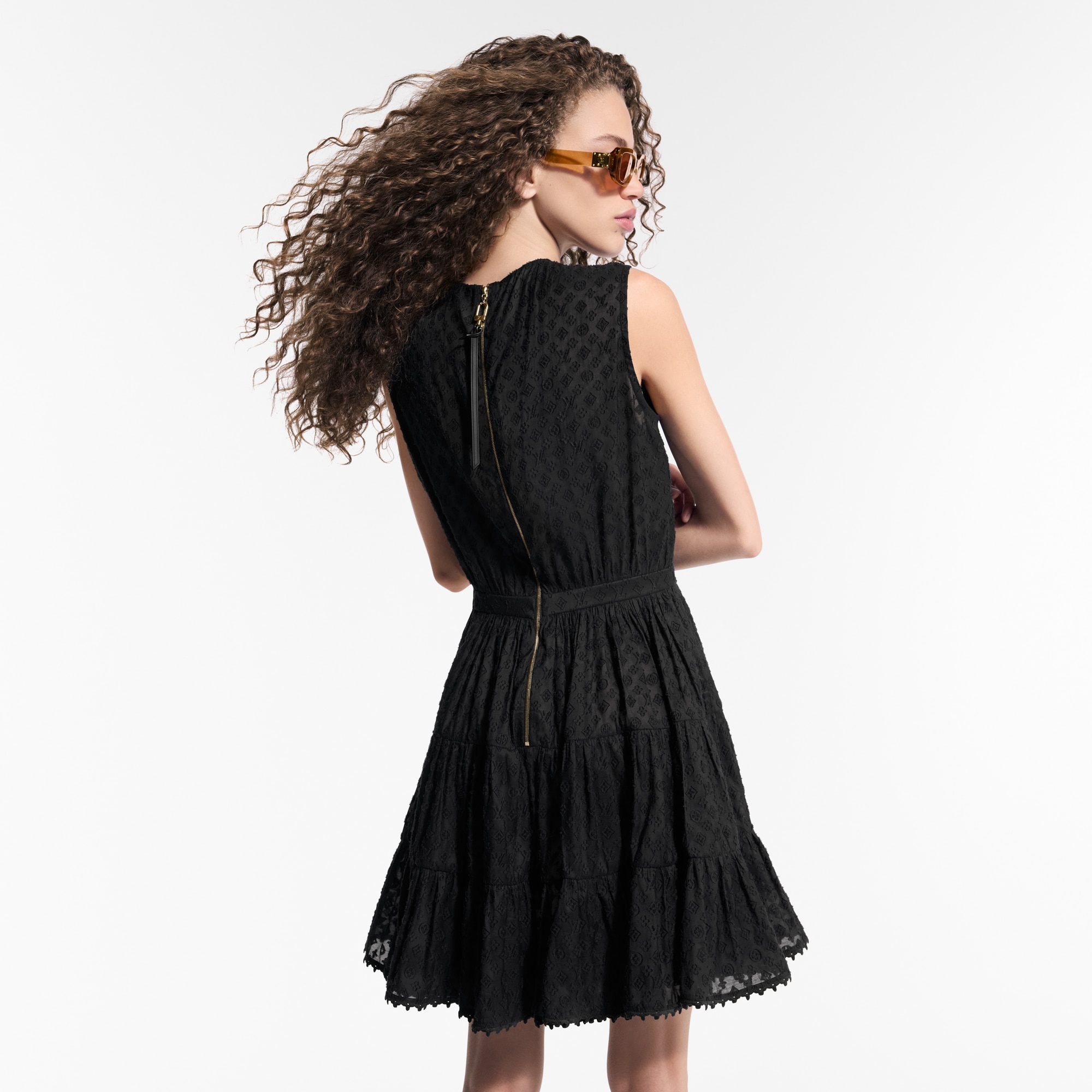 Gestuftes Kleid mit Monogram Fil Coupé  Damen Ready to Wear Kleider | LOUIS VUITTON (Zoom)