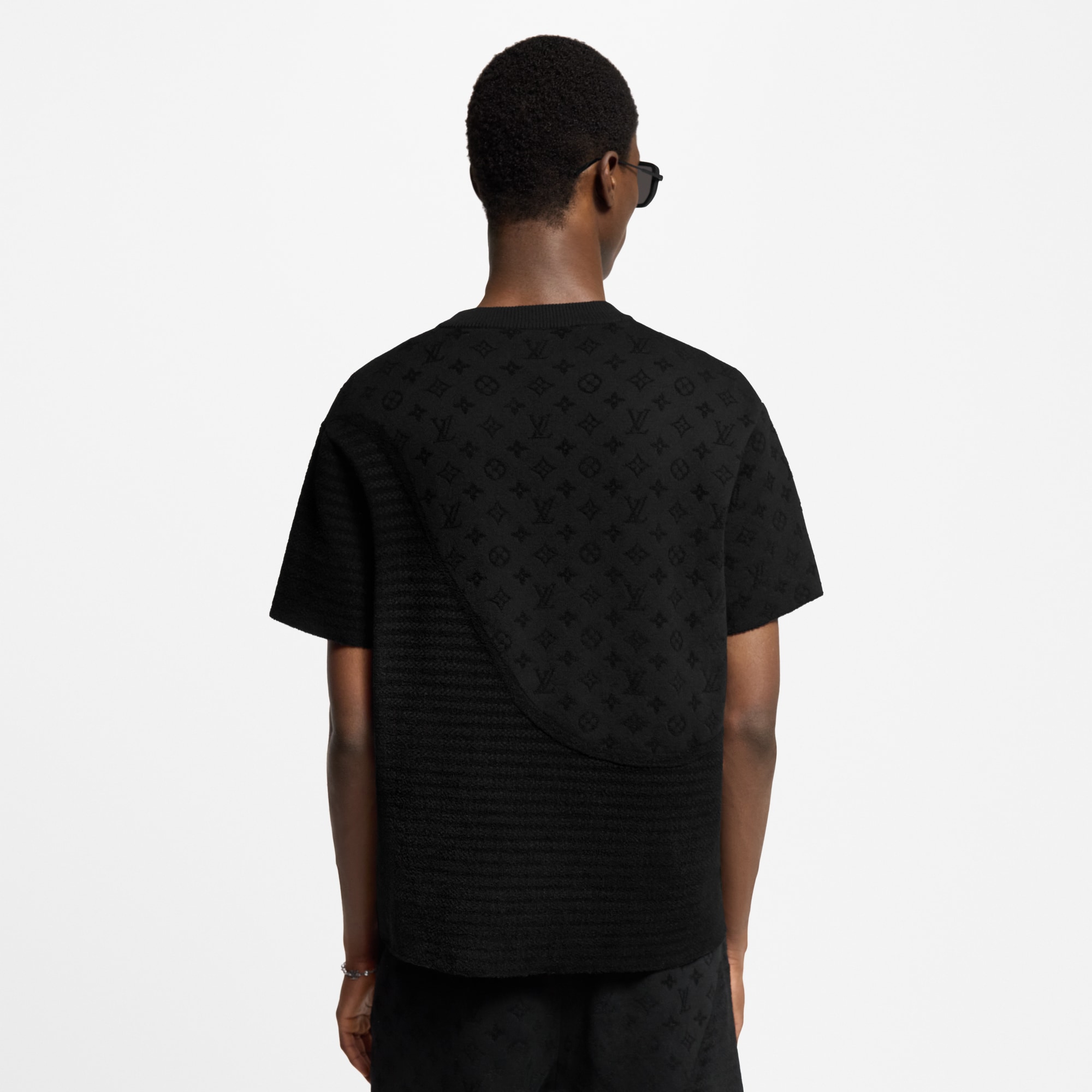 Grafischer Kurzarm-Rundhalspullover aus Jacquard  Herren Ready to Wear Vollständige Ready to Wear | LOUIS VUITTON (Zoom)