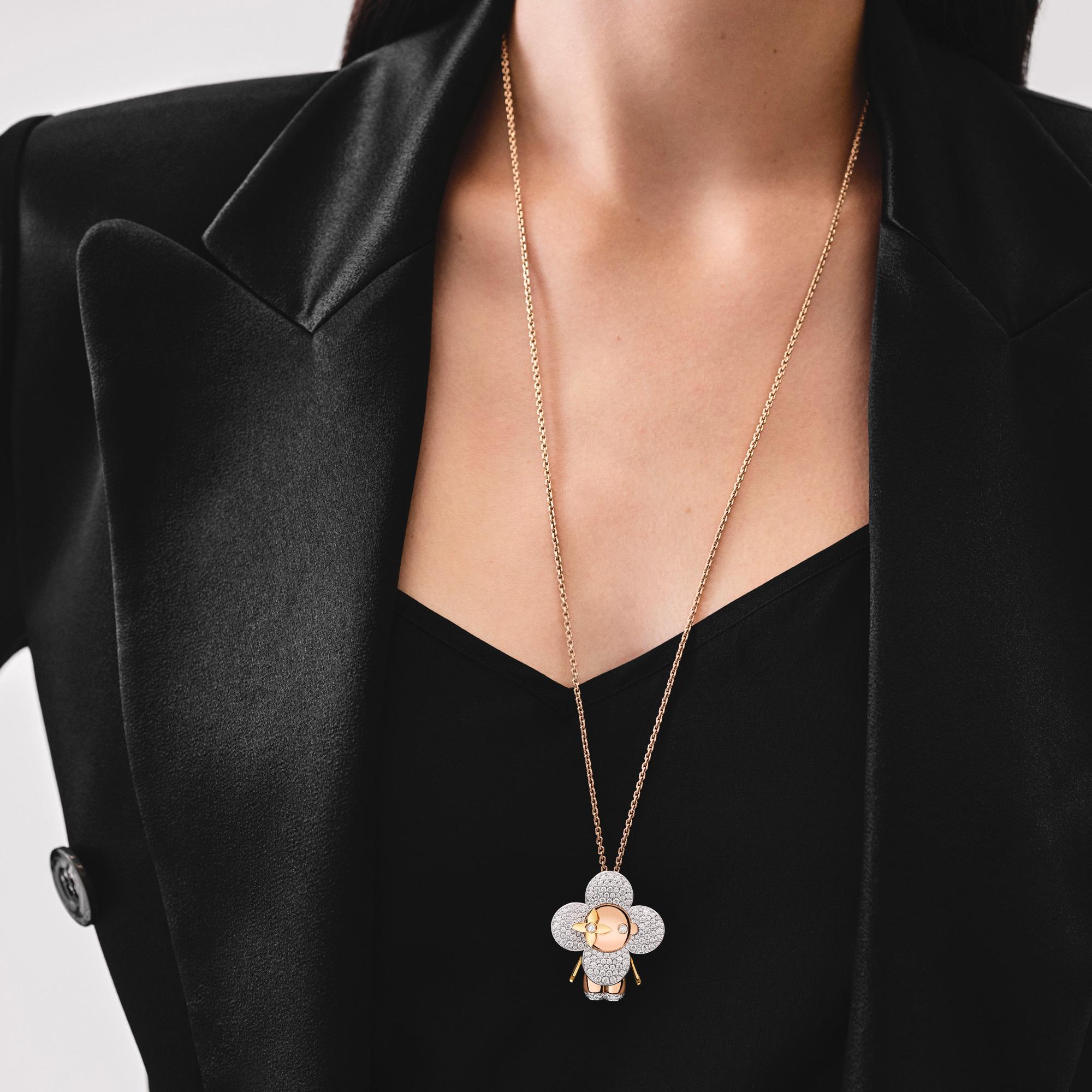Großer Vivienne Anhänger, drei Goldarten und Diamantbesatz  Schmuck Kategorien Halsketten und Anhänger | LOUIS VUITTON (Zoom)