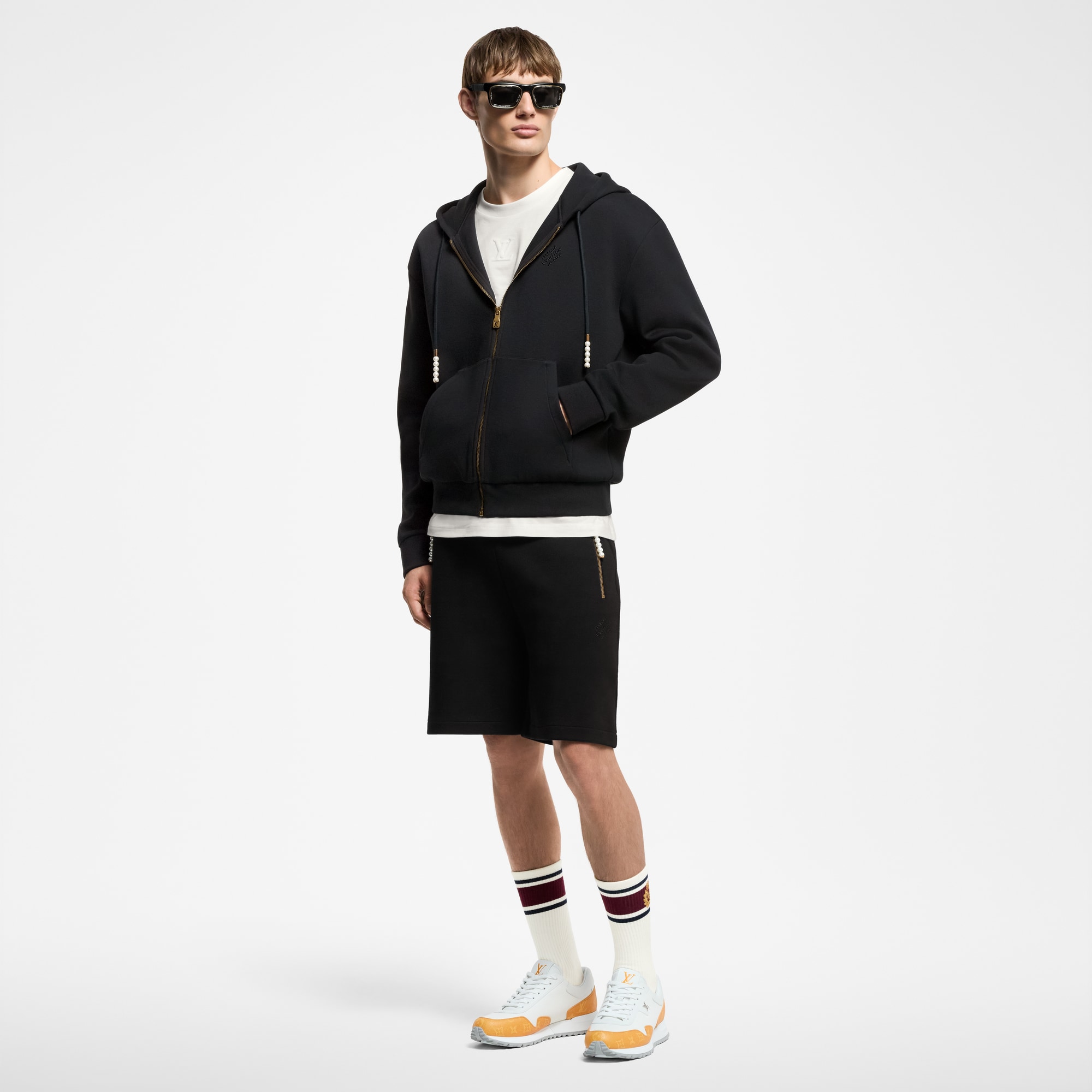 Hoodie aus Jersey mit Reißverschluss und Stickerei  Herren Ready to Wear Vollständige Ready to Wear | LOUIS VUITTON (Zoom)