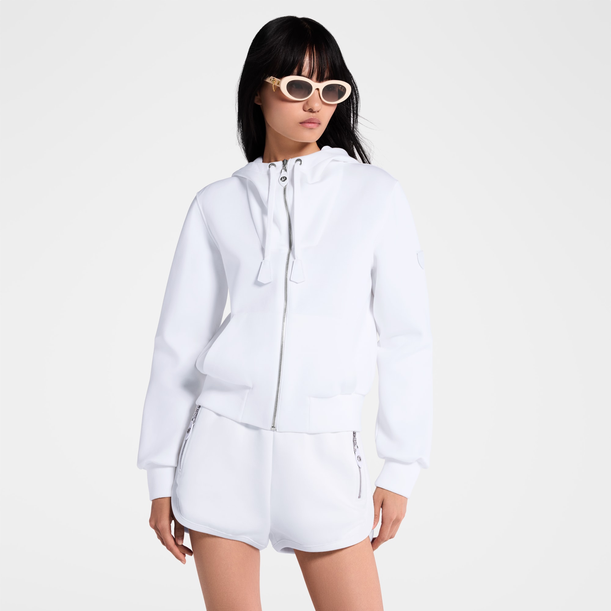 Hoodie mit Akzent aus Leder  Damen Ready to Wear Tops | LOUIS VUITTON (Zoom)