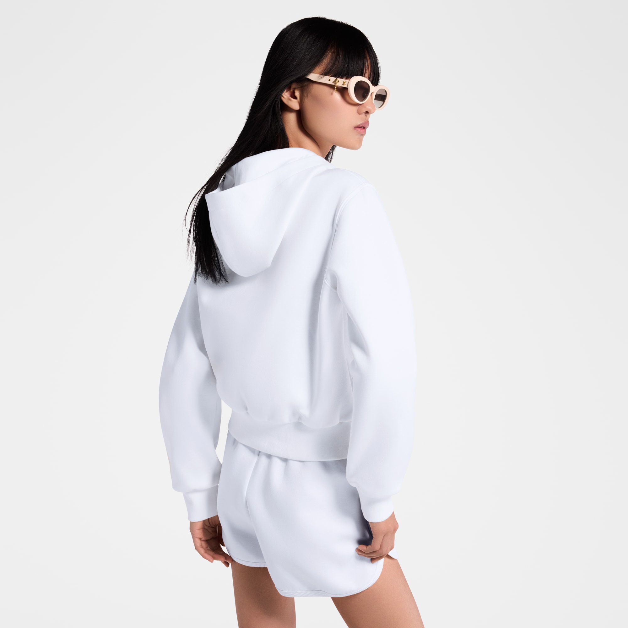 Hoodie mit Akzent aus Leder  Damen Ready to Wear Tops | LOUIS VUITTON (Zoom)
