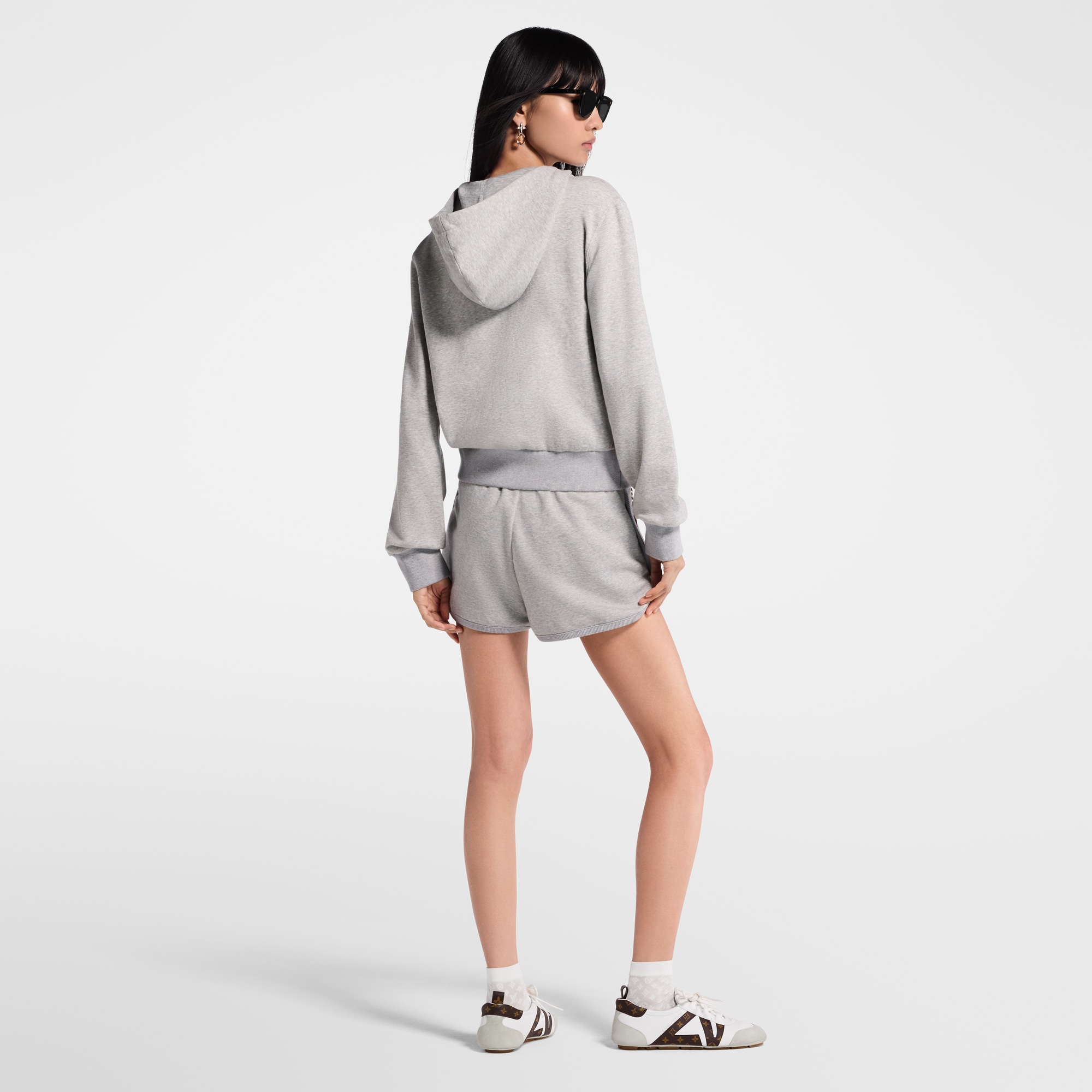 Hoodie mit Akzent aus Leder  Damen Ready to Wear Tops | LOUIS VUITTON (Zoom)