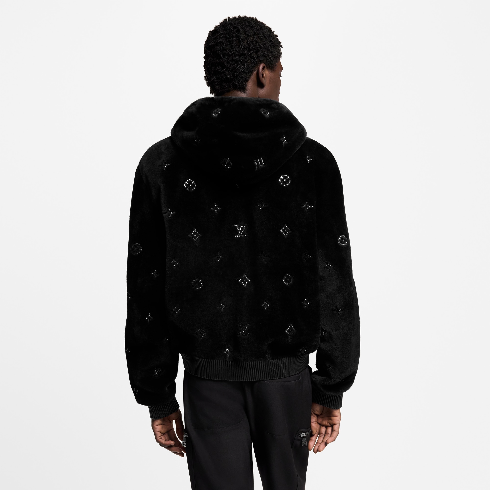 Hoodie mit Lammfell und Monogram  Herren Ready to Wear Vollständige Ready to Wear | LOUIS VUITTON (Zoom)