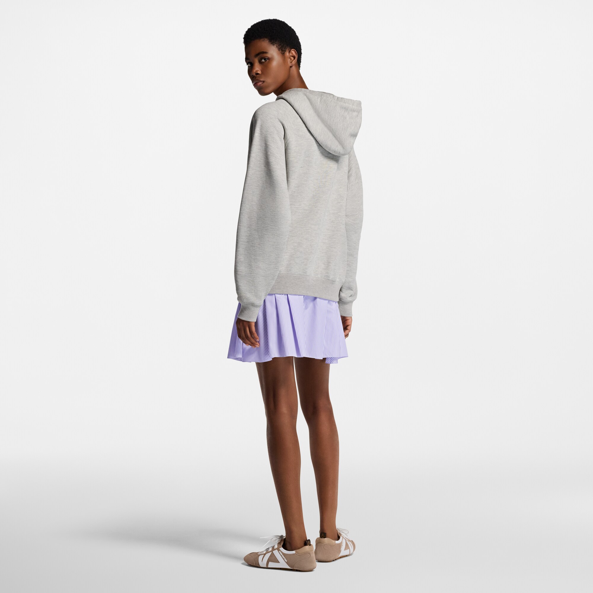 Hoodie mit Signatur aus Kristall-Strass  Damen Ready to Wear Tops | LOUIS VUITTON (Zoom)