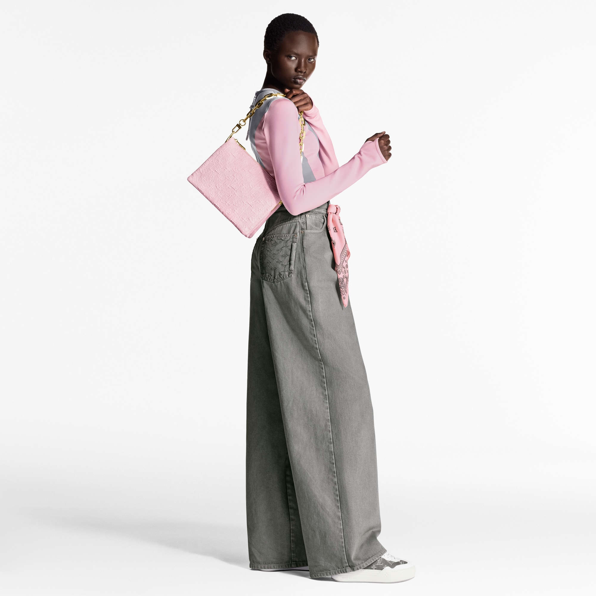 Hose aus Denim mit Bügelfalten  Damen Ready to Wear Hosen | LOUIS VUITTON (Zoom)