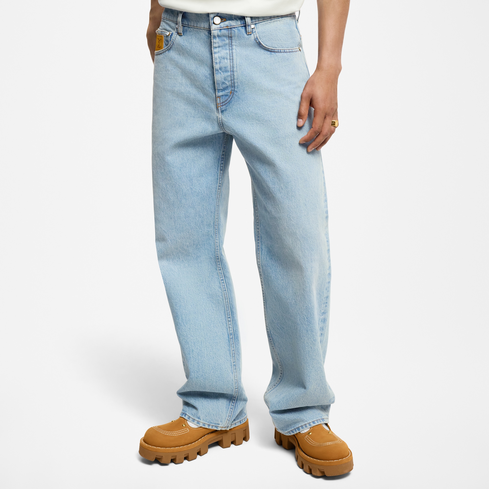 Hose aus Denim mit weit geschnittenem Bein  Herren Ready to Wear Denim | LOUIS VUITTON (Zoom)