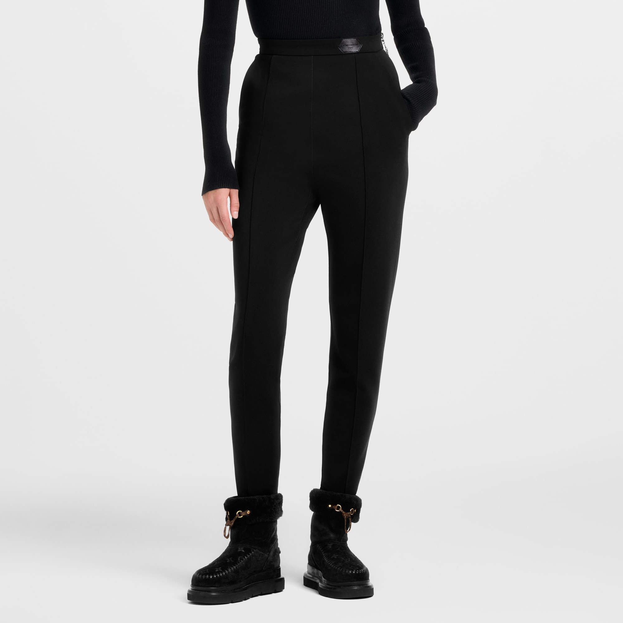 Hose aus technischem Jersey mit Steg  Damen Ready to Wear Hosen | LOUIS VUITTON (Zoom)